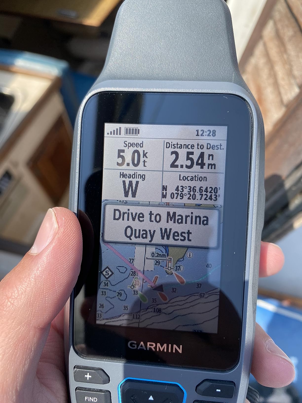 Garmin GPSMAP 79sc, Marine GPS Handheld with BlueChart g3 Coastal Charts, Floats in Water customer photo 1
