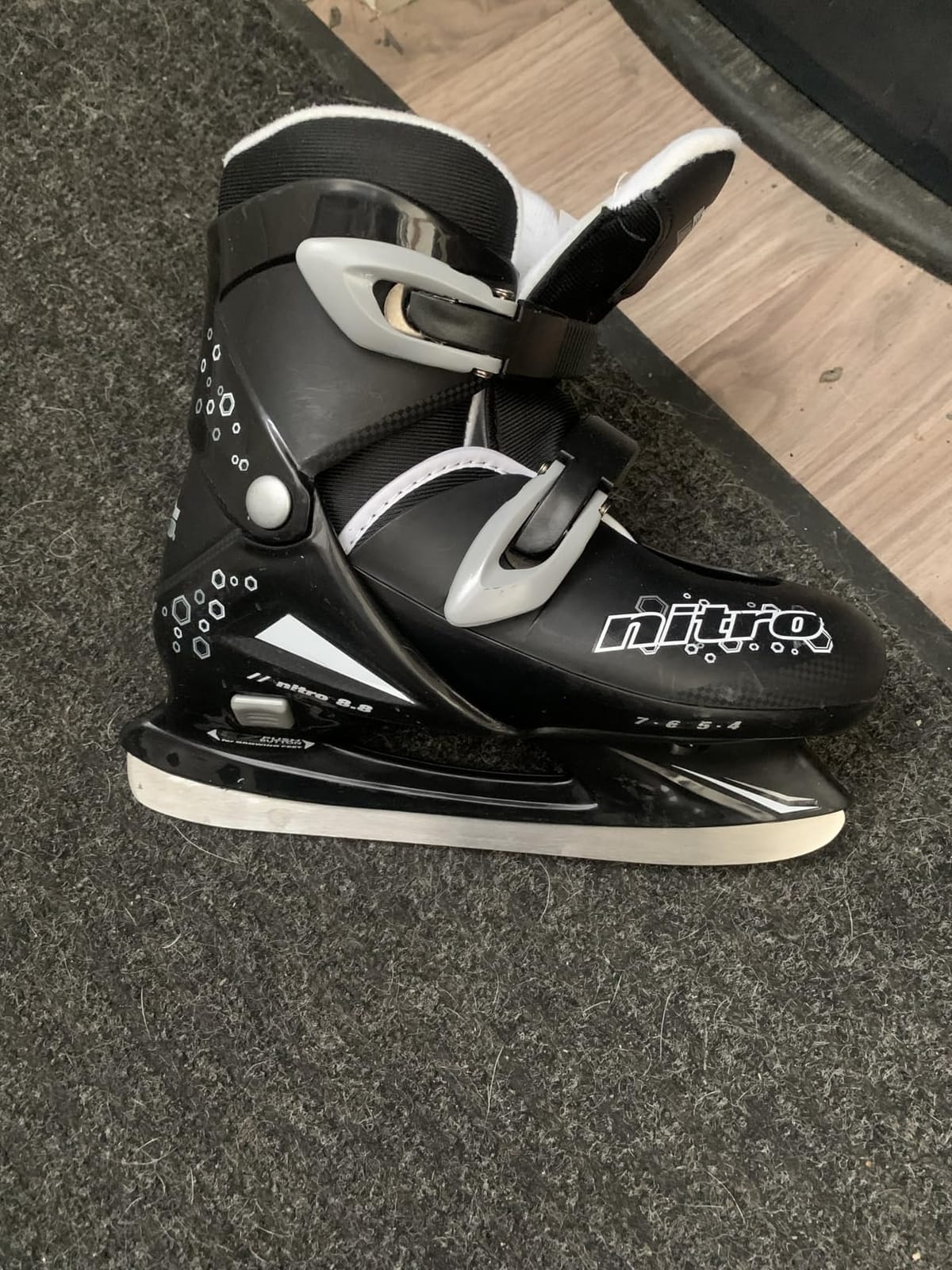 Lake Placid Boys Nitro 8.8 Adjustable Ice Skates customer photo 2