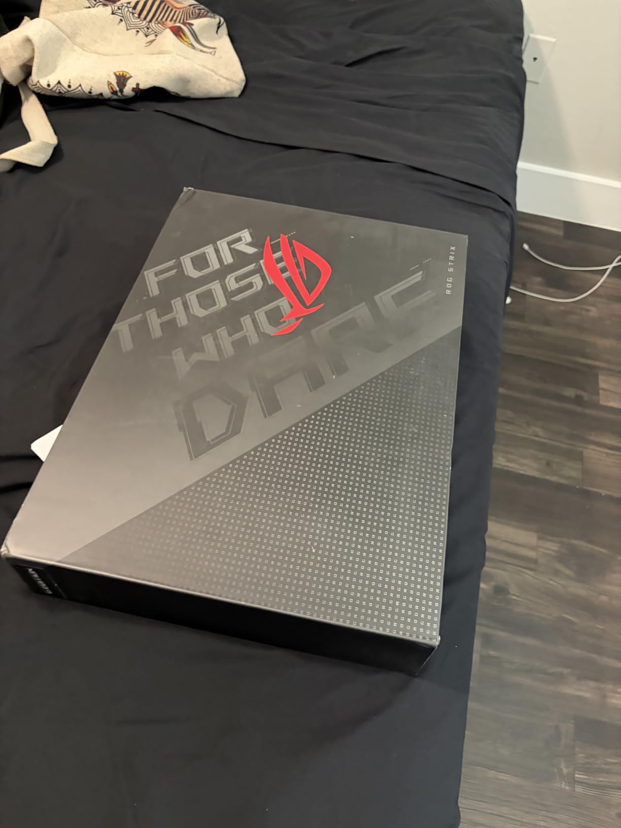 ASUS ROG Strix G17 (2021) Gaming Laptop, 17.3 inch 144Hz IPS FHD, NVIDIA GeForce RTX 3050 Ti, AMD Ryzen 7 4800H, 16GB DDR4, 512GB SSD, RGB Keyboard customer photo 2
