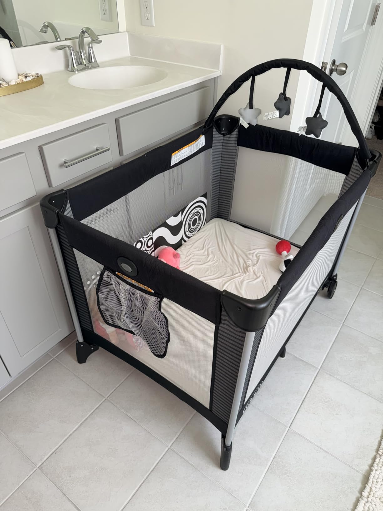 Graco Pack 'n Play® On The Go™ Playard, Kaden customer photo 2