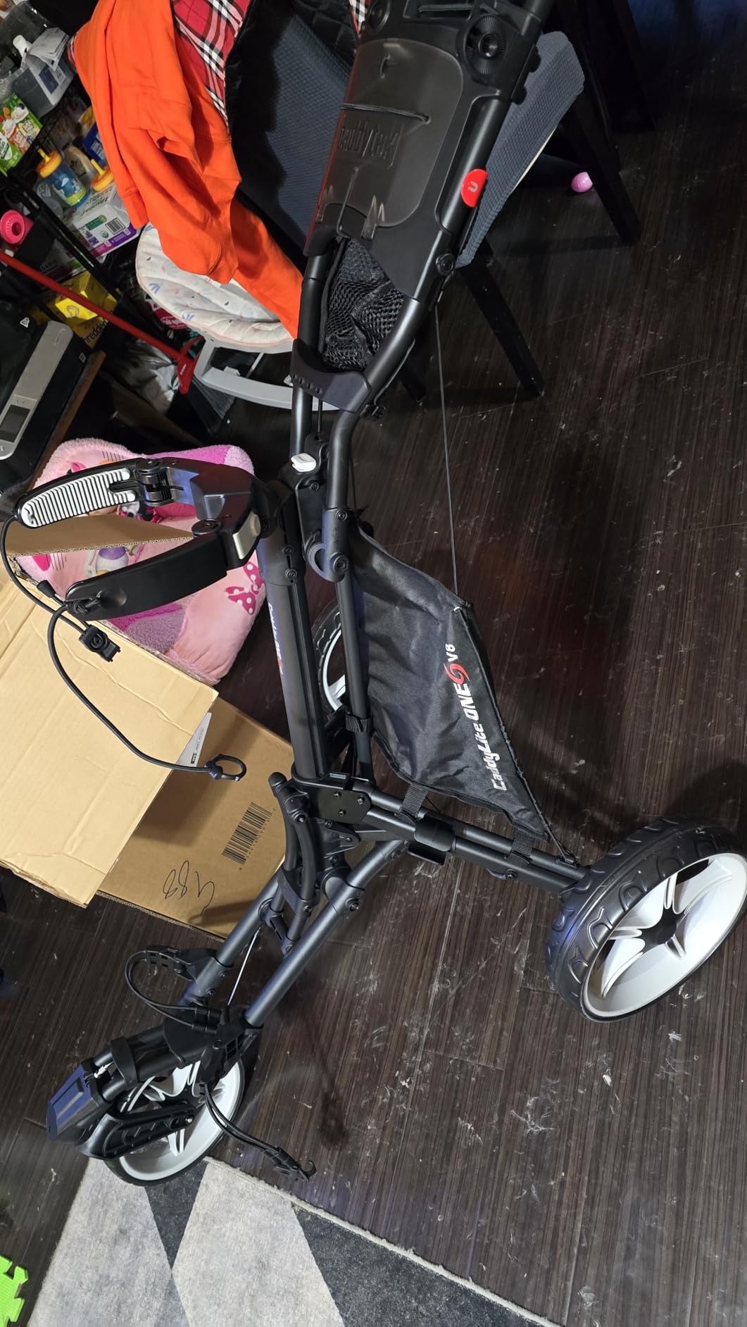 Caddytek CaddyLite ONE-Swivel V8 Golf Push Cart - Lightweight 3 Wheel Foldable Cart with One-Click Folding, 360° Swivel Front Wheel, Adjustable Handle, Cooler Basket, Umbrella & Drink Holder customer photo 1