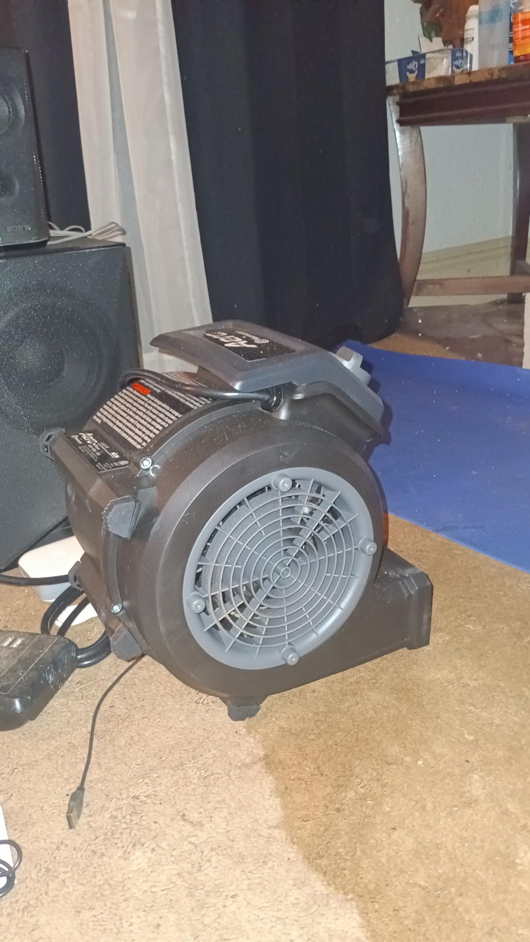 Vacmaster AM201R Aero Air Mover and Fitness Fan With Remote Control 550 CFM customer photo 2