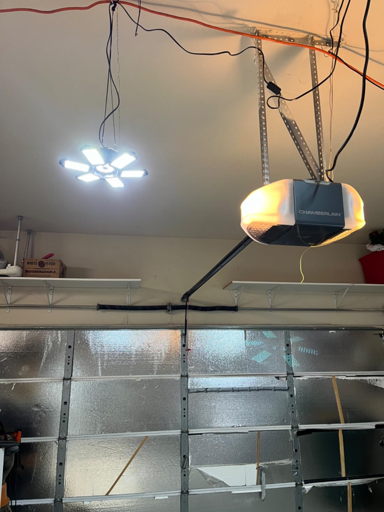 SEOBIOG 2 Pack Plug in Garage Light, 20000LM Shop Light Bay Lighting 6500K | 200W Ultra Bright, Linkable Design, 6 Deformable LED Panels, for Garage workshop Basement customer photo 1