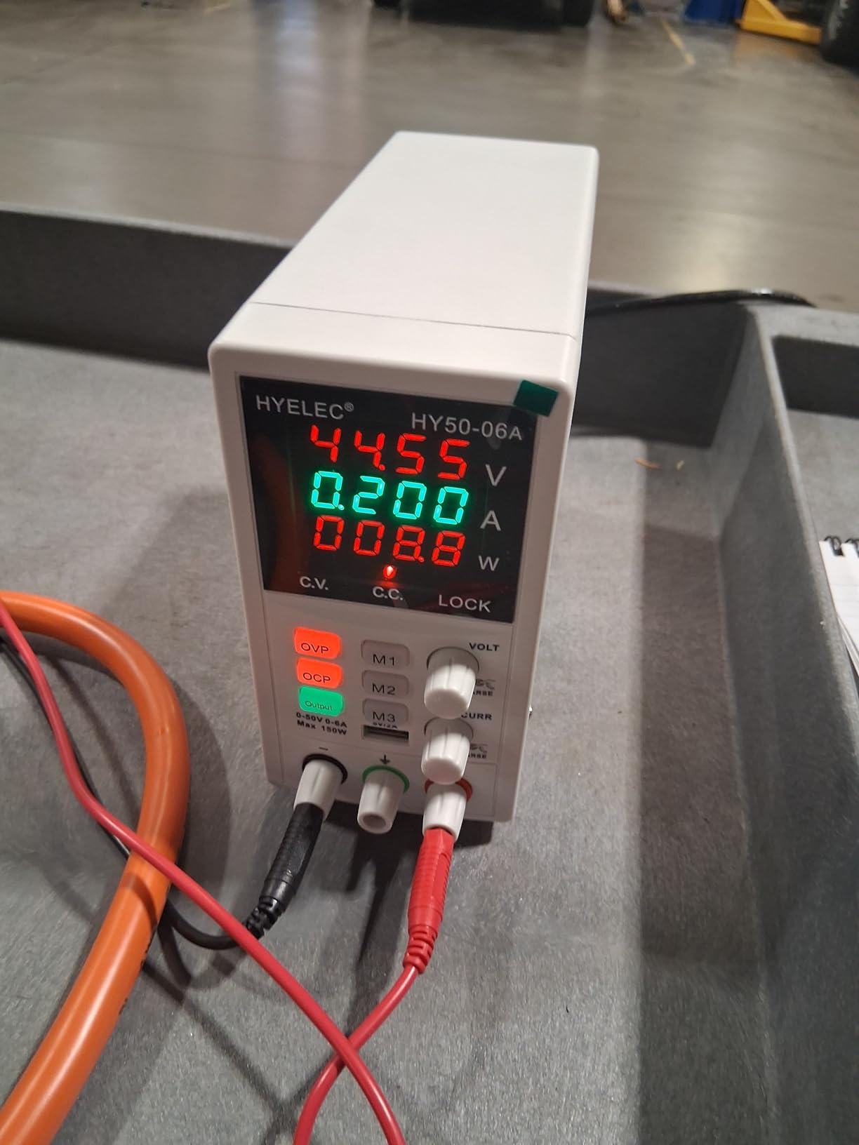 Variable DC Power Supply,0-50V 0-6A max150W Switching Regulated Bench Power Supply with Memory, 4-Digit LED Display, 5V2A USB Interface, Output Switch, Coarse and Fine Adjustments customer photo 1