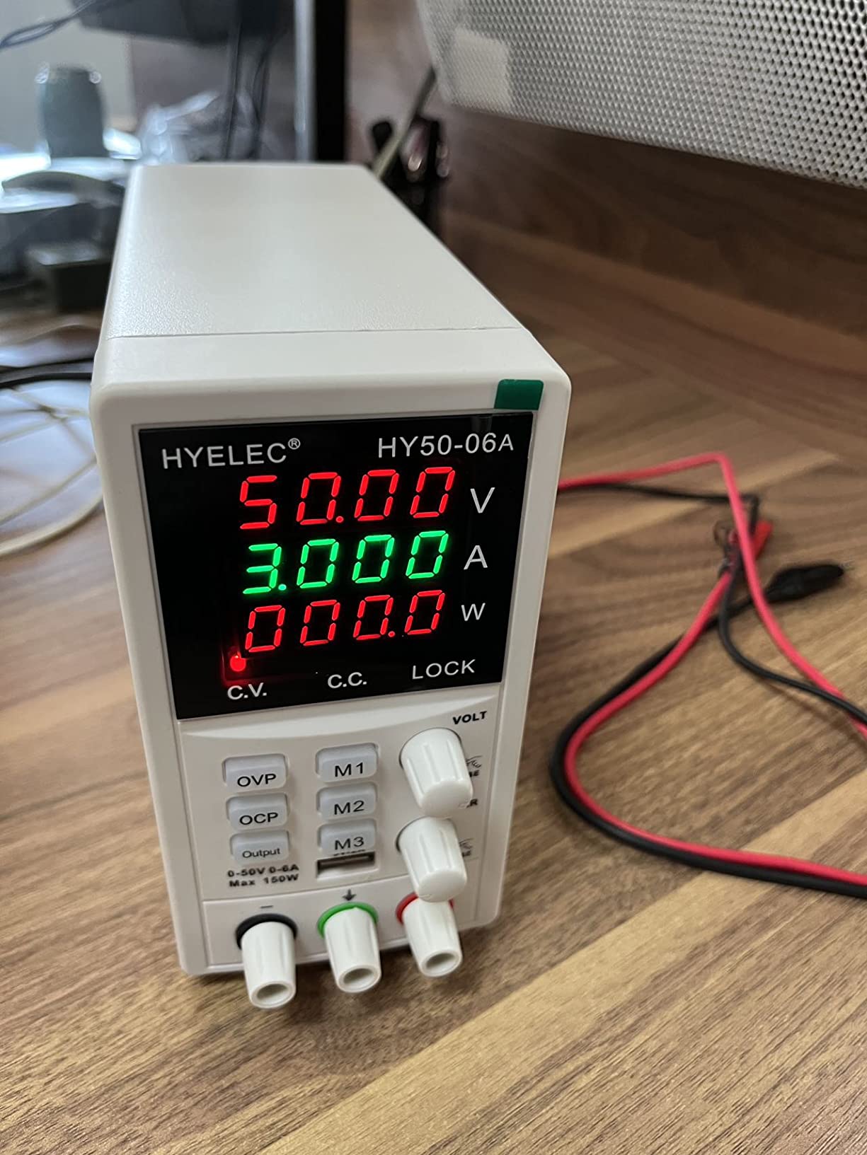 Variable DC Power Supply,0-50V 0-6A max150W Switching Regulated Bench Power Supply with Memory, 4-Digit LED Display, 5V2A USB Interface, Output Switch, Coarse and Fine Adjustments customer photo 2
