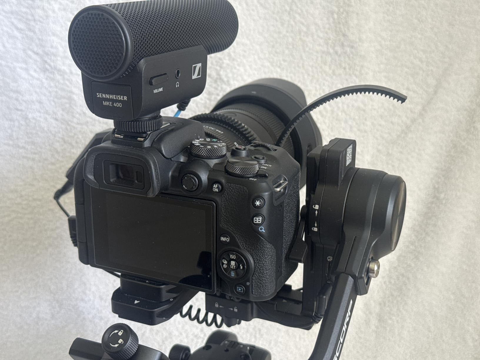 Canon EOS R10 Mirrorless Camera Lens Kit customer photo 2