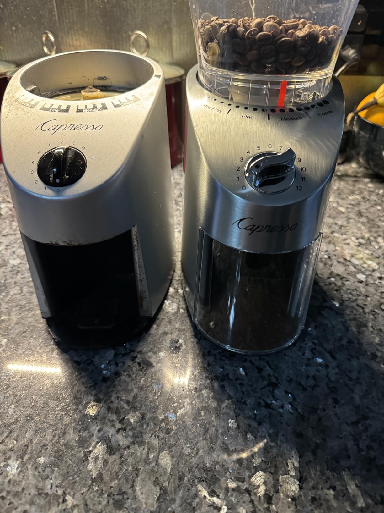 Capresso Infinity Plus Conical Burr Grinder, White customer photo 2