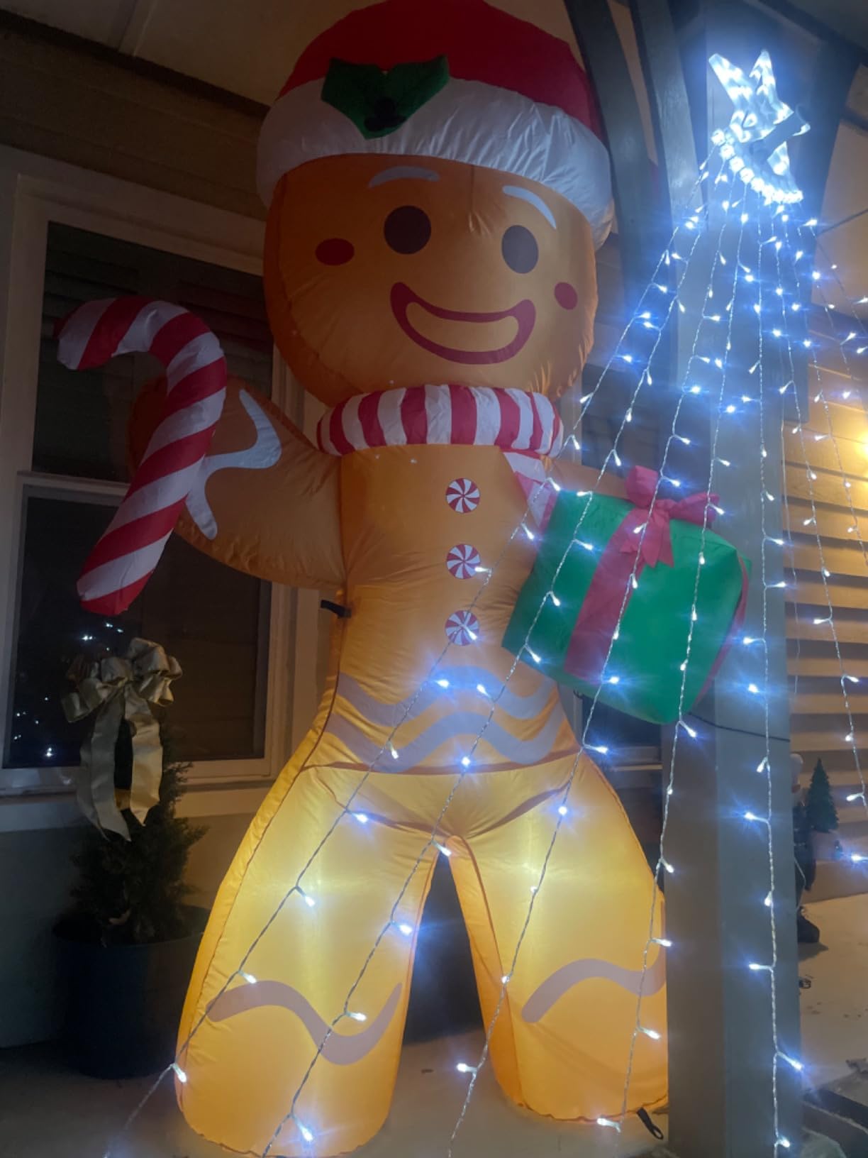 OurWarm 8FT Christmas Inflatables Outdoor Gingerbread Inflatable for Yard | Standing Gingerbread Christmas Decorations, Christmas Blow Ups with LED Lights, Powerful Blower for Lawn, Garden, Xmas Decor customer photo 2