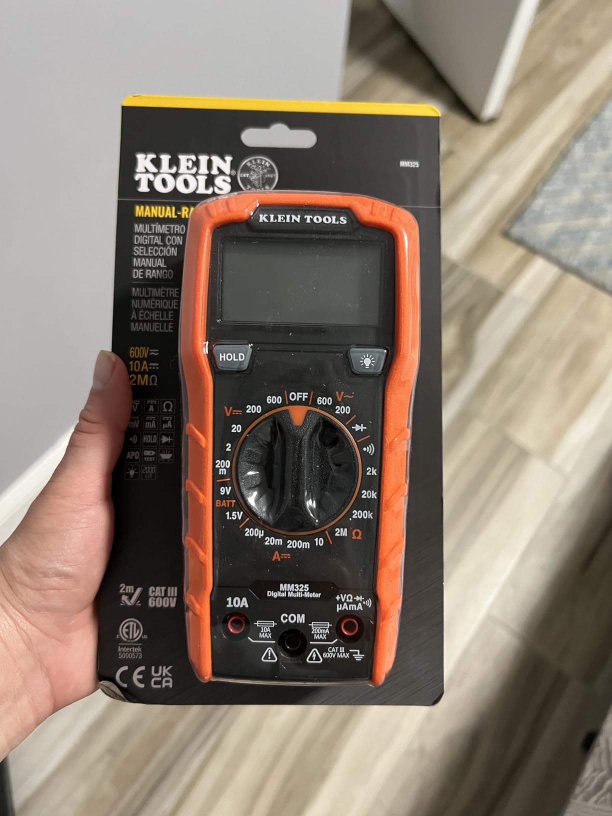 Klein Tools MM325 Multimeter, Digital Manual-Ranging 600V AC/DC Voltage Tester, Tests Batteries, Current, Resistance, Diodes, and Continuity customer photo 2