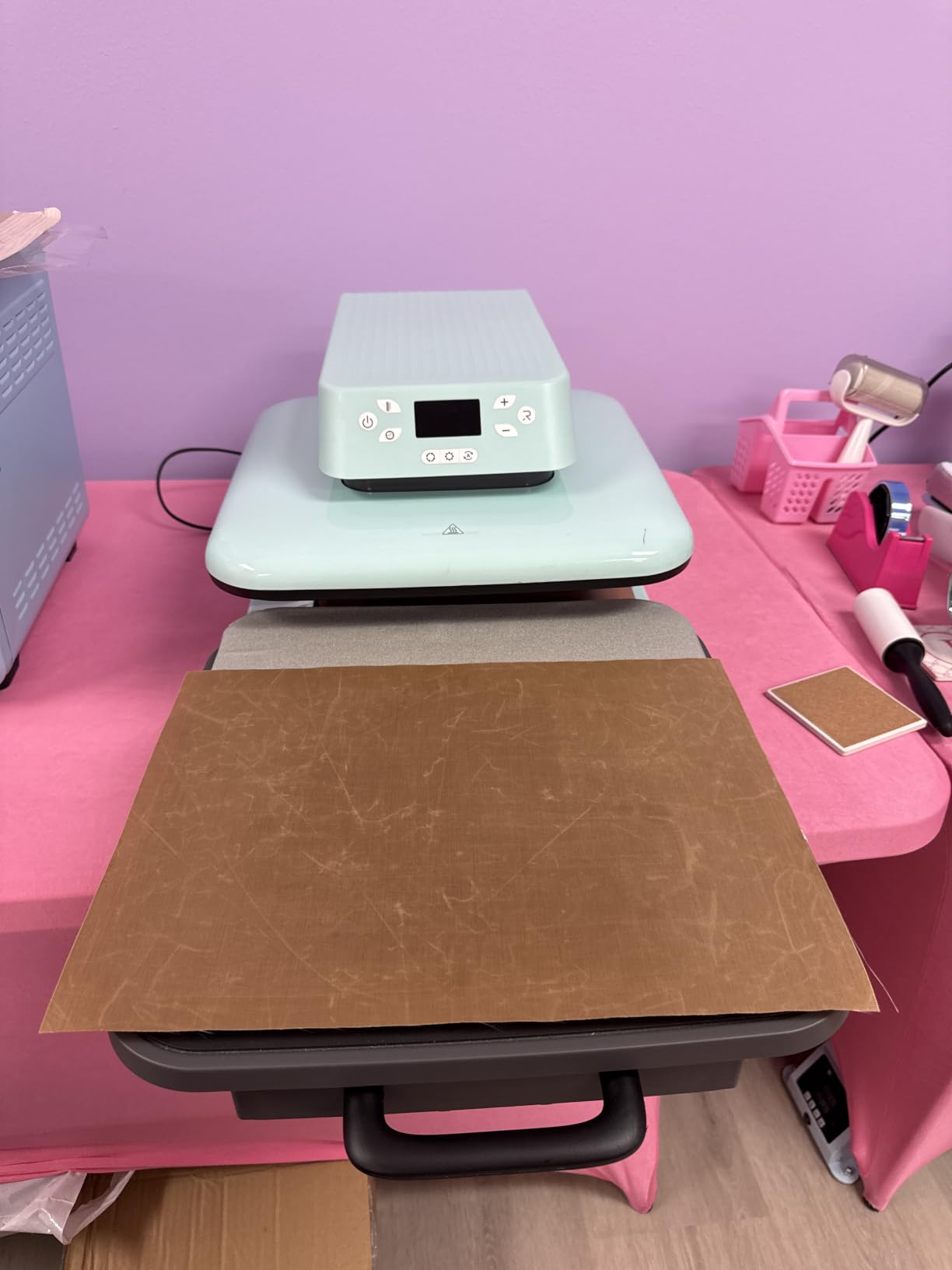 HTVRONT Auto Heat Press Machine for T Shirts - 15x15 Smart T Shirt Press Machine with Auto Release - Professional Heat Press for Sublimation, Vinyl, Heat Transfer Projects customer photo 2