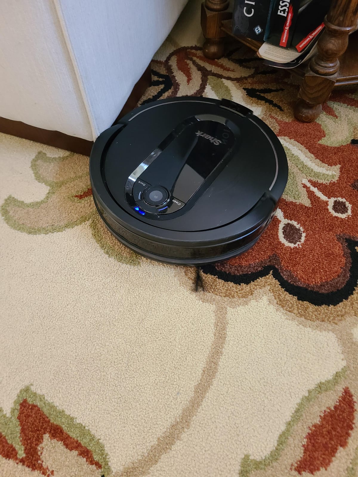 SharkMatrix Plus 2-in-1 Robot Vacuum & Mop, Black/Brass, AV2610WA customer photo 1