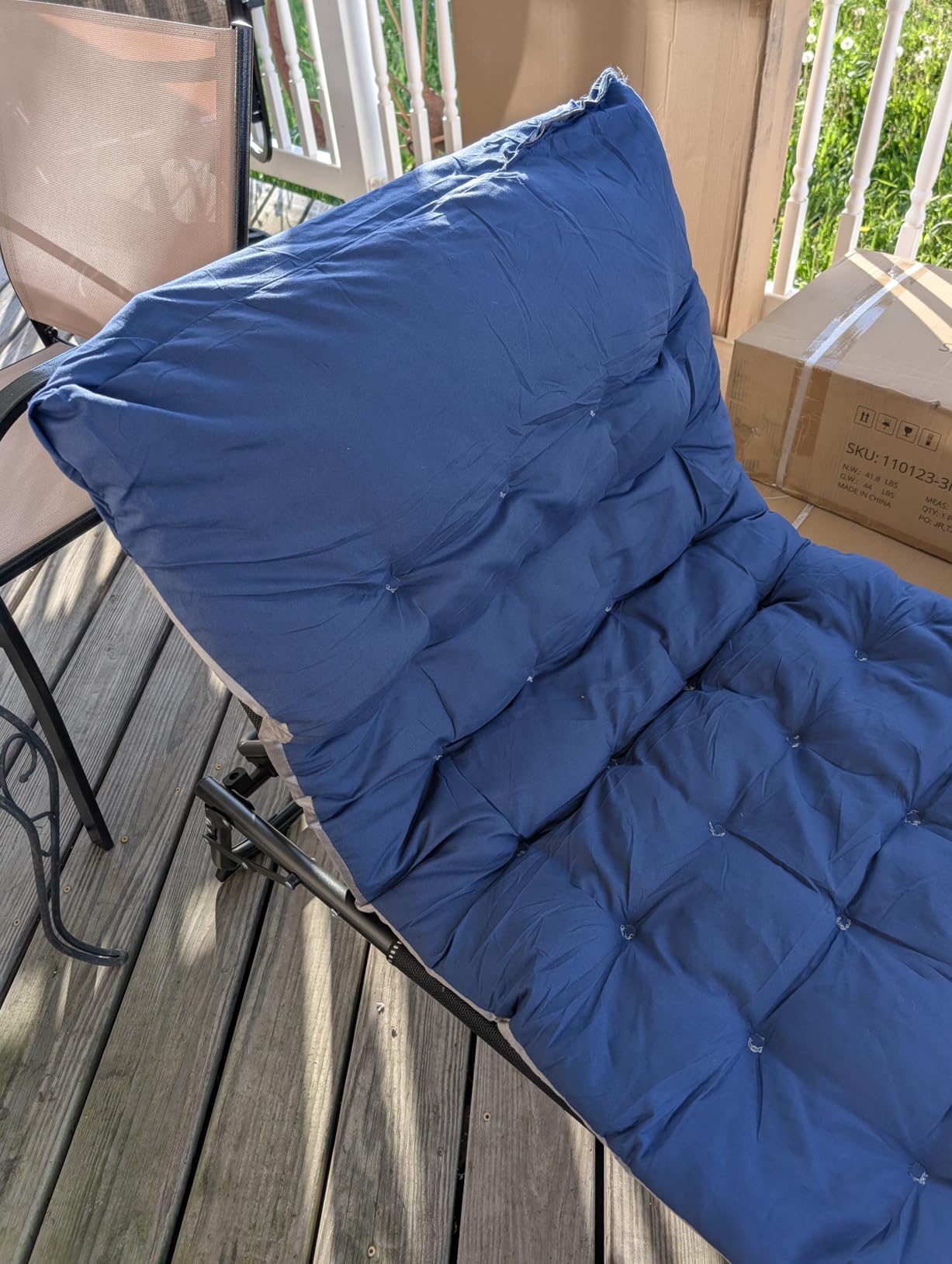 ABORON Tanning Chair, 5-Position Padded Folding Chaise Lounge customer photo 2