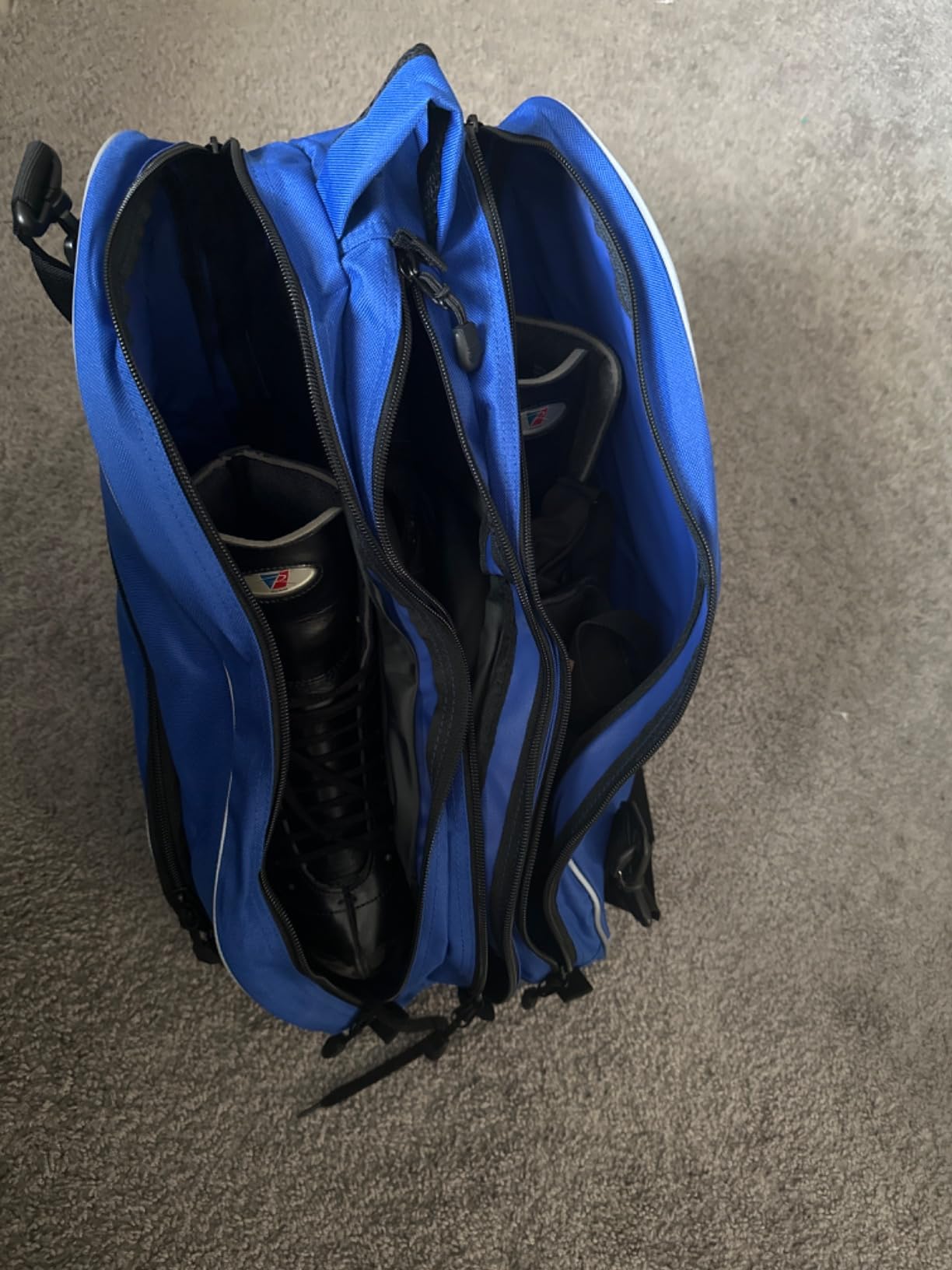 WOLT Skate Bag for Ice, Roller & Inline for Youth and Adults | Bag for Figure Skating, Rollerblades, Quad Skates with Multi-Pockets & Adjustable Shoulder Strap, Men and Women customer photo 2