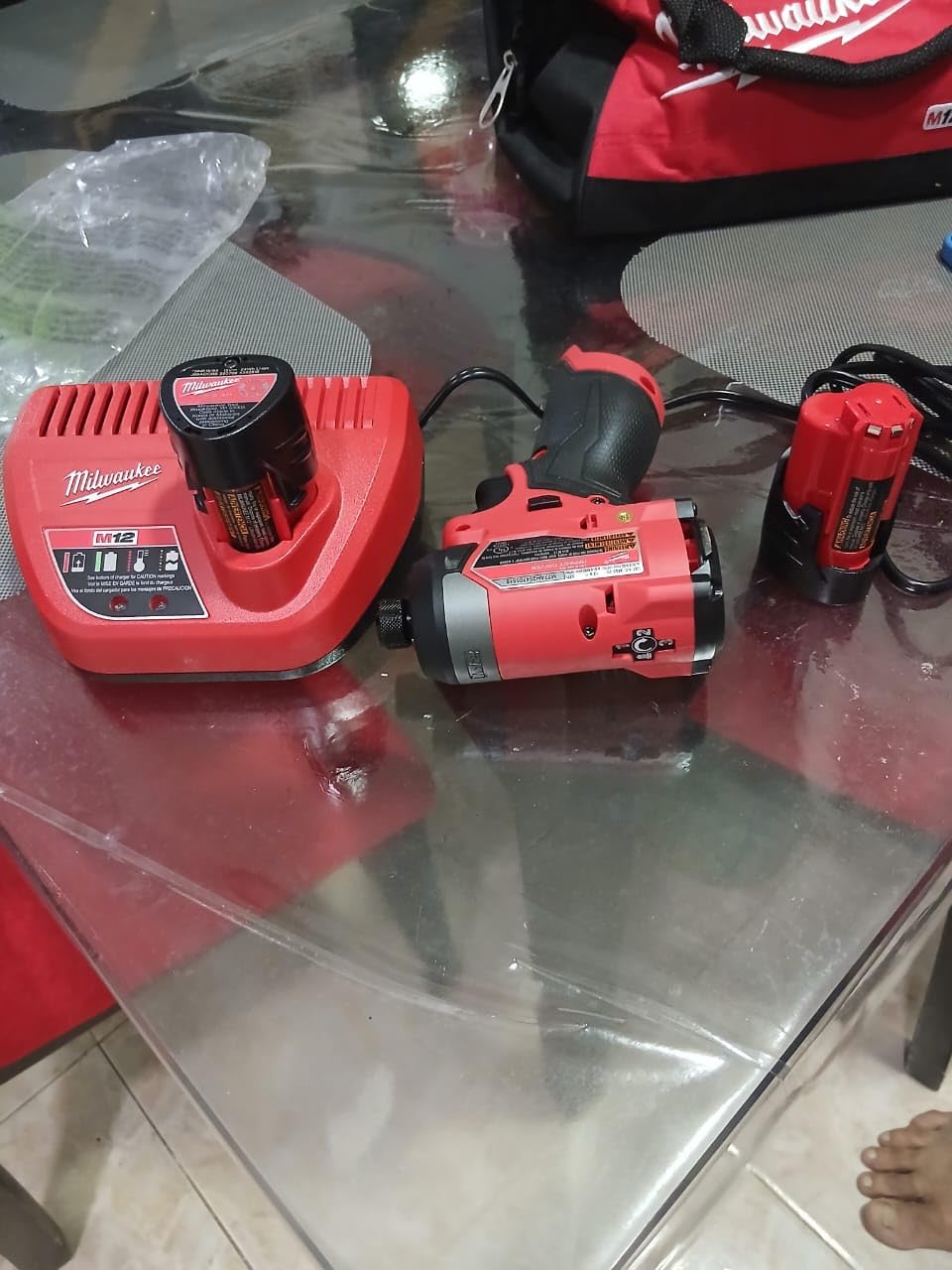 Milwaukee M12 FUEL 1/4 Hex Impact Driver Kit customer photo 2