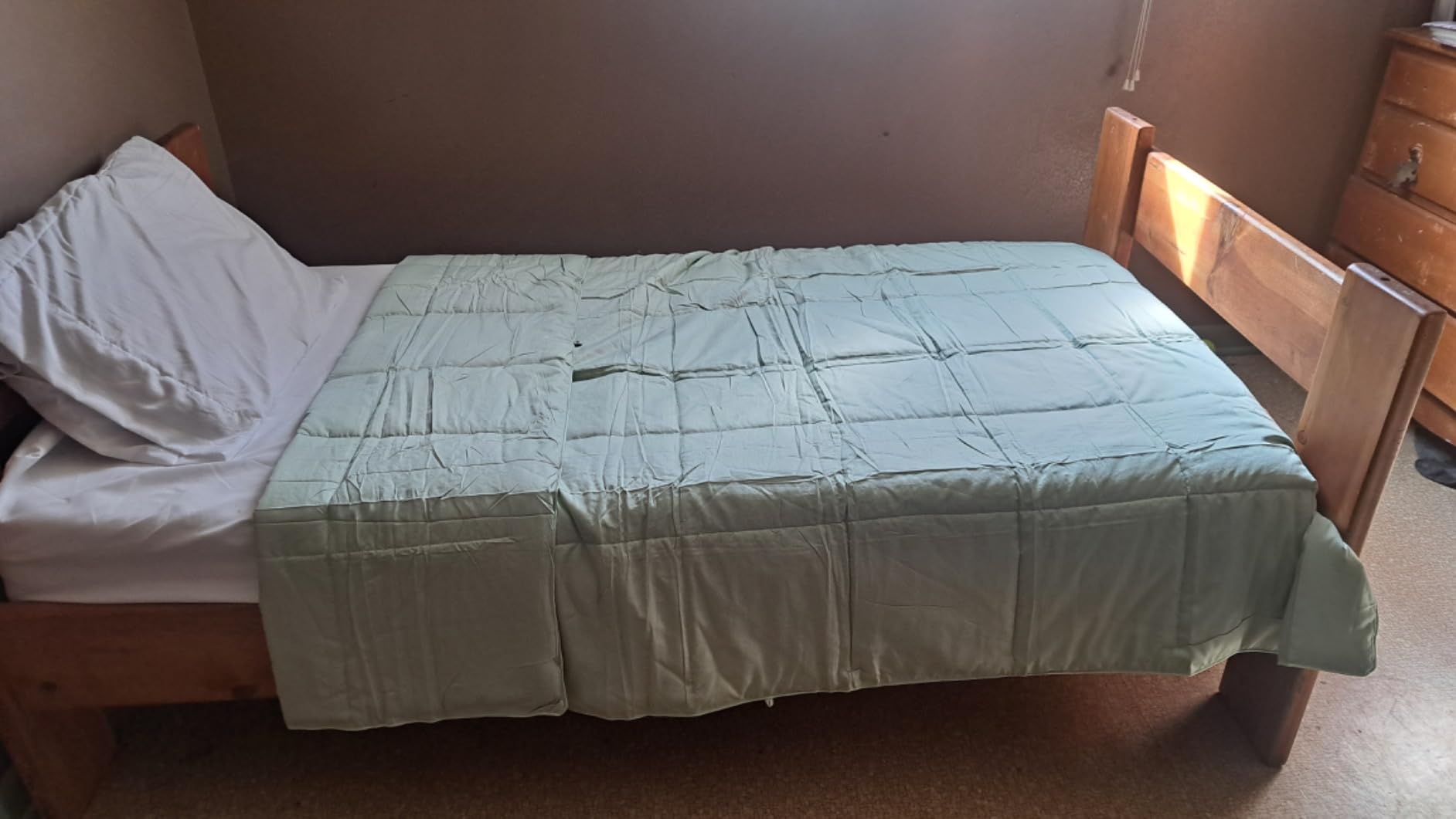 100% Viscose from Bamboo Cooling Comforter Queen Size for Hot Sleepers, Breathable Summer Duvet Insert, Hypoallergenic Cloud Soft Silky Marshmallow Puff Feel, All Season (88x88 Inches, Grey) customer photo 1