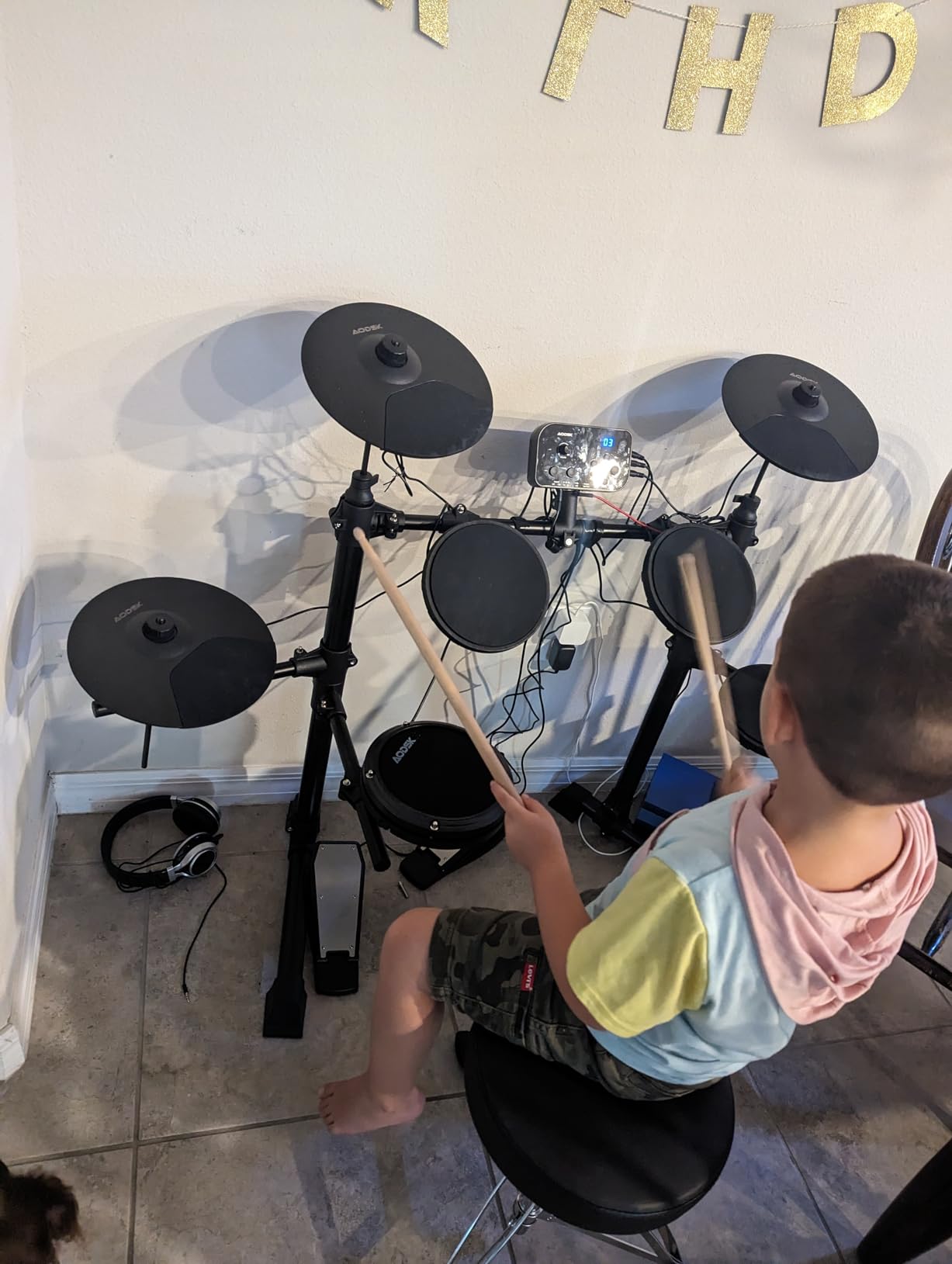AODSK Electric Drum Set For Beginner 150 Sounds, 4 Quiet Drum Pads 2 Pedals | 10