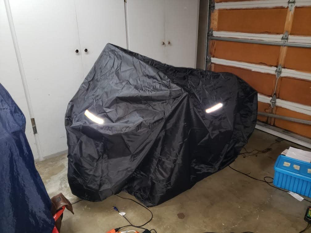 Universal Motorcycle Cover Waterproof Outdoor Storage All Weather Rain Snow Sun Winter All Season Durable with Lockholes & Night Reflective Black Oxford 108
