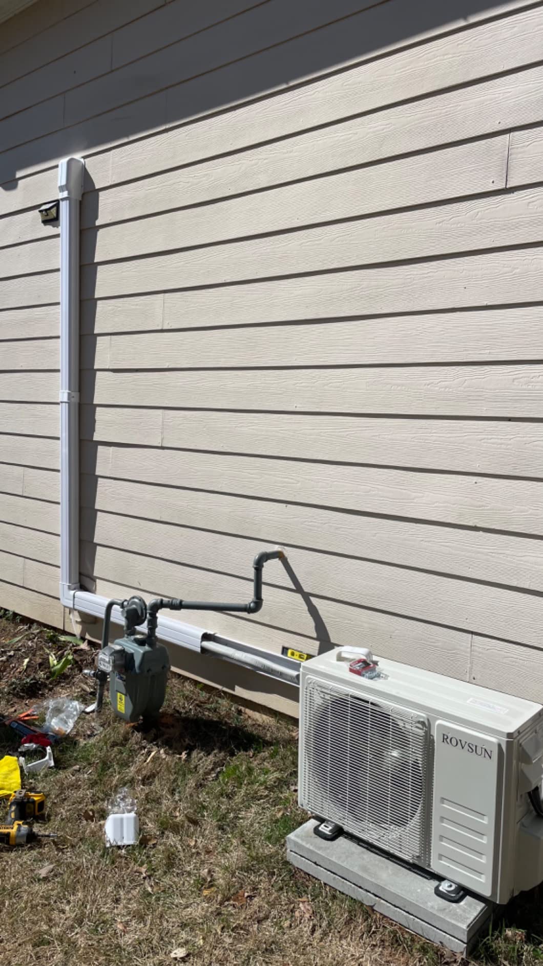 ROVSUN 12000 BTU Wifi Enabled Mini Split Air Conditioner & Heater with Inverter, 20 SEER2 Energy Saving 115V Ductless Split AC Unit with Pre-Charged Condenser, Heat Pump & Installation Kit customer photo 2