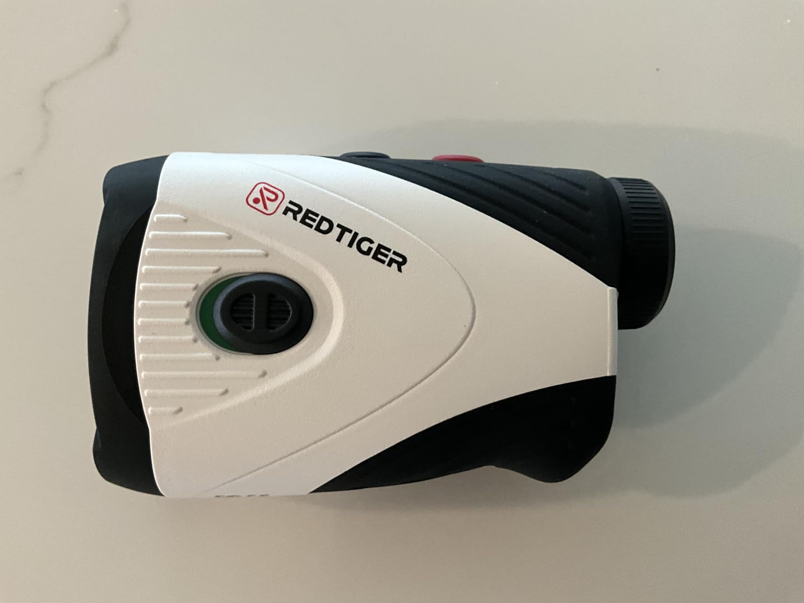 REDTIGER Golf Rangefinder with Slope On/Off, 7X Magnification 1200 Yards | Flag Pole Lock with Vibration, IP54 Water Resistant, Rechargeable, Magnetic Suction, GolfVue Series 1, White customer photo 2