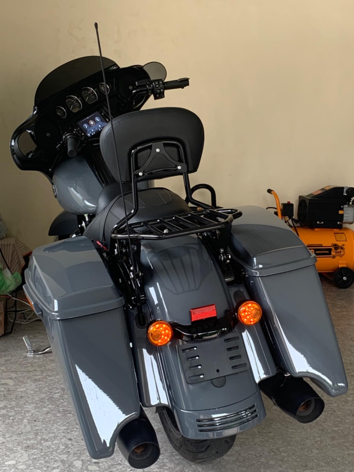 Black Detachable Two-Up Luggage Rack Motorcycle Rear Mounting Rack for Harley Touring Road King Street/Road/Electra Glide CVO Limited Custom 2009-2026 customer photo 1
