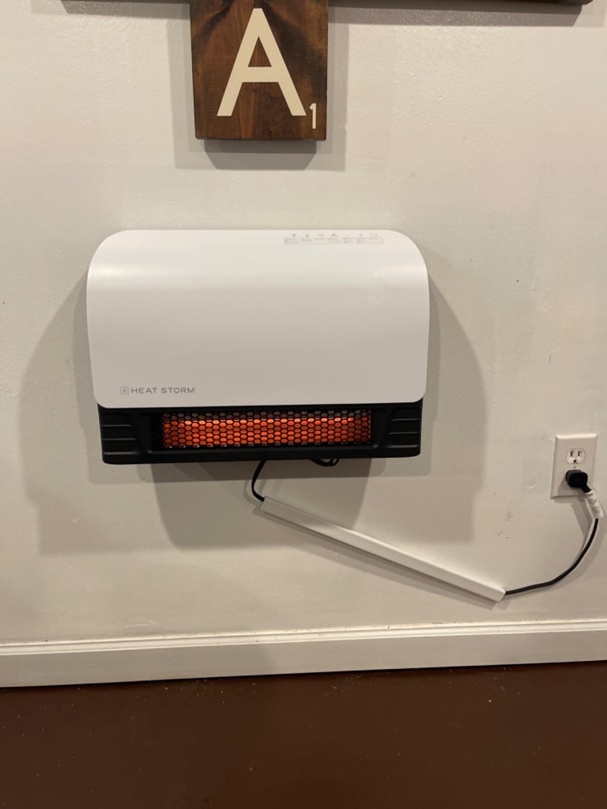 Heat Storm 1500-Watt Sedona WiFi Infrared Wall Mountable Heater,White customer photo 2