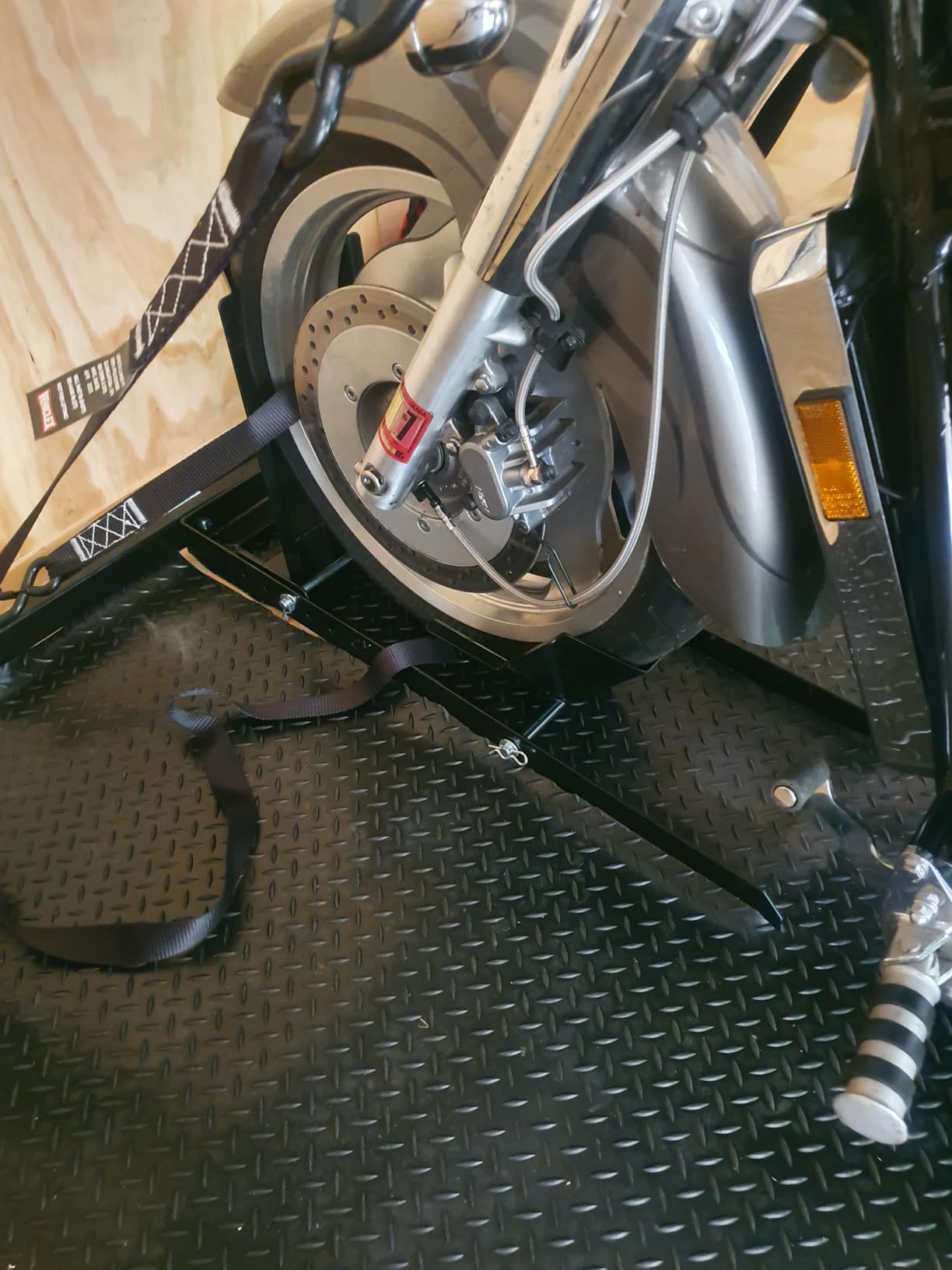 Vehiclex Motorcycle Ratchet Tie Down Straps with Soft Loops, 1.5
