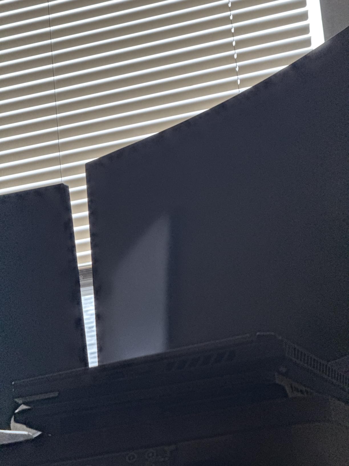 ASUS ROG Strix G16 (2023) Gaming Laptop, 16†Nebula Display 16:10 QHD 240Hz, GeForce RTX 4070, Intel Core i9-13980HX, 32GB DDR5, 1TB PCIe SSD, Wi-Fi 6E, Windows 11 Pro, G614JI-XS96,Eclipse Gray customer photo 2