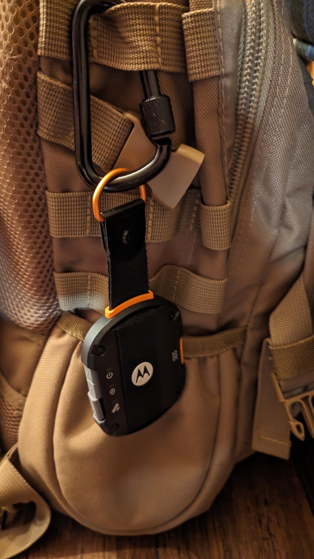 Motorola Defy Satellite Link - Rugged Handheld GPS Communicator, Two-Way Global SMS Text Messenger, Emergency SOS Alerting - Android iOS Compatible customer photo 1