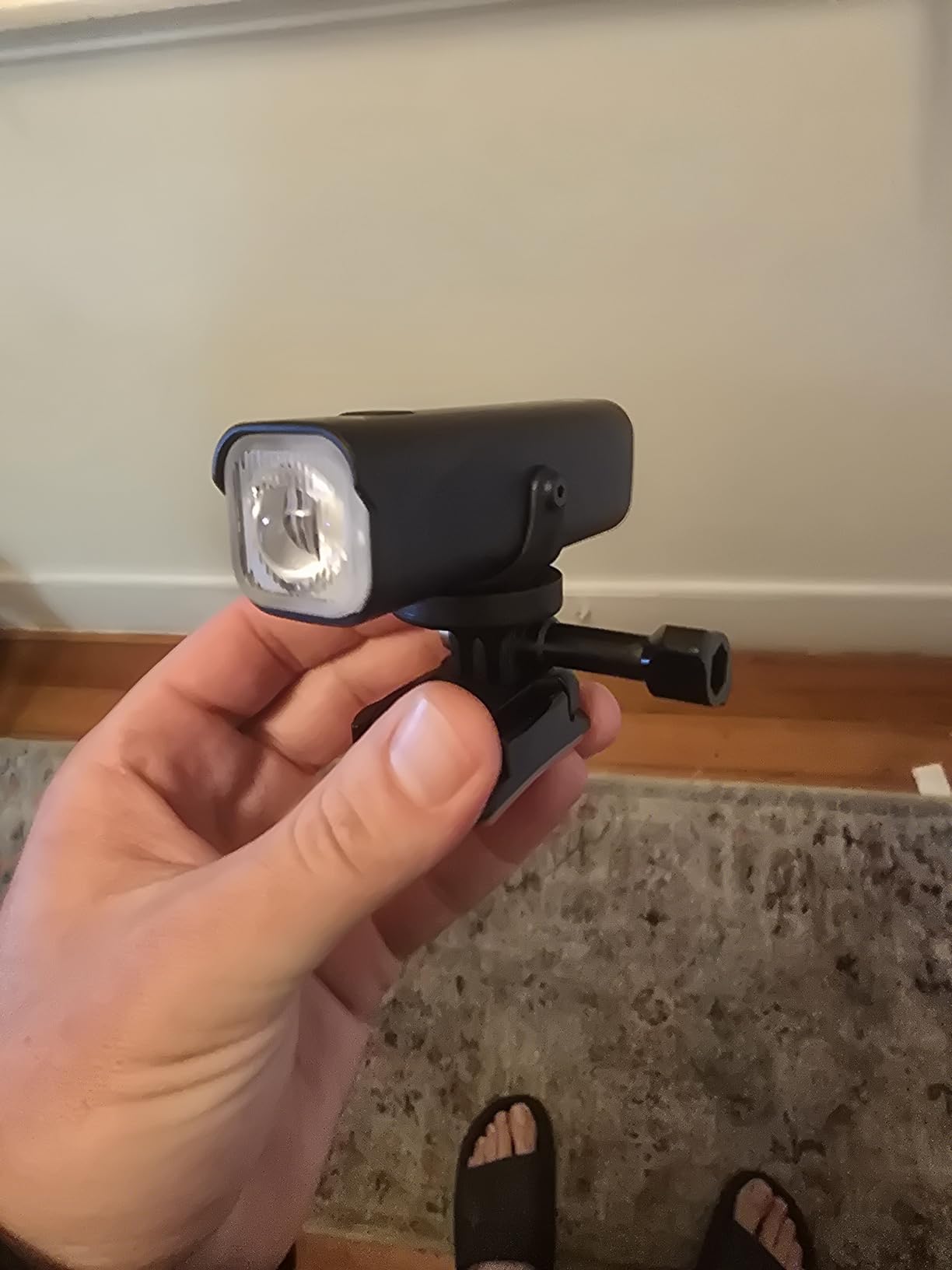 TOWILD Bike Lights for Night Riding,Compatible with Garmin/GoPro Mount,Rechargeable Battery,Waterproof Bike Front Light for Commuter Cyclists-Fits All Bikes customer photo 1
