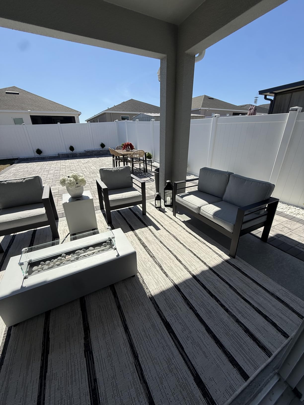 LayinSun Outdoor Aluminum Furniture Set, 5 Pieces Patio Sectional Conversation Chat Sofa Modern Seating Set with Coffee Table customer photo 2