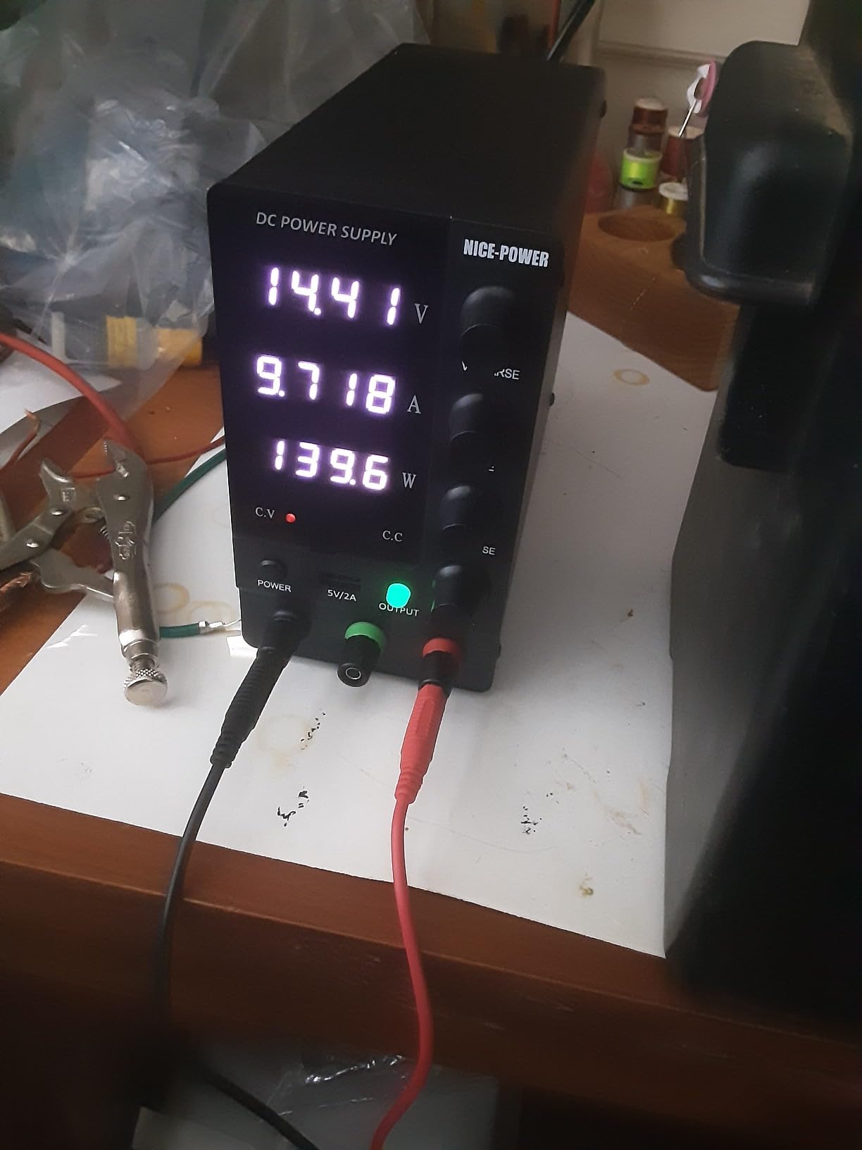 NICE-POWER DC Power Supply Variable 30V 10A, Adjustable Switching Regulated DC Bench Power Supply with Output Switch High Precision 4-Digit LED Display, Benchtop Lab Power Supplies with 5V/2A USB Port customer photo 1