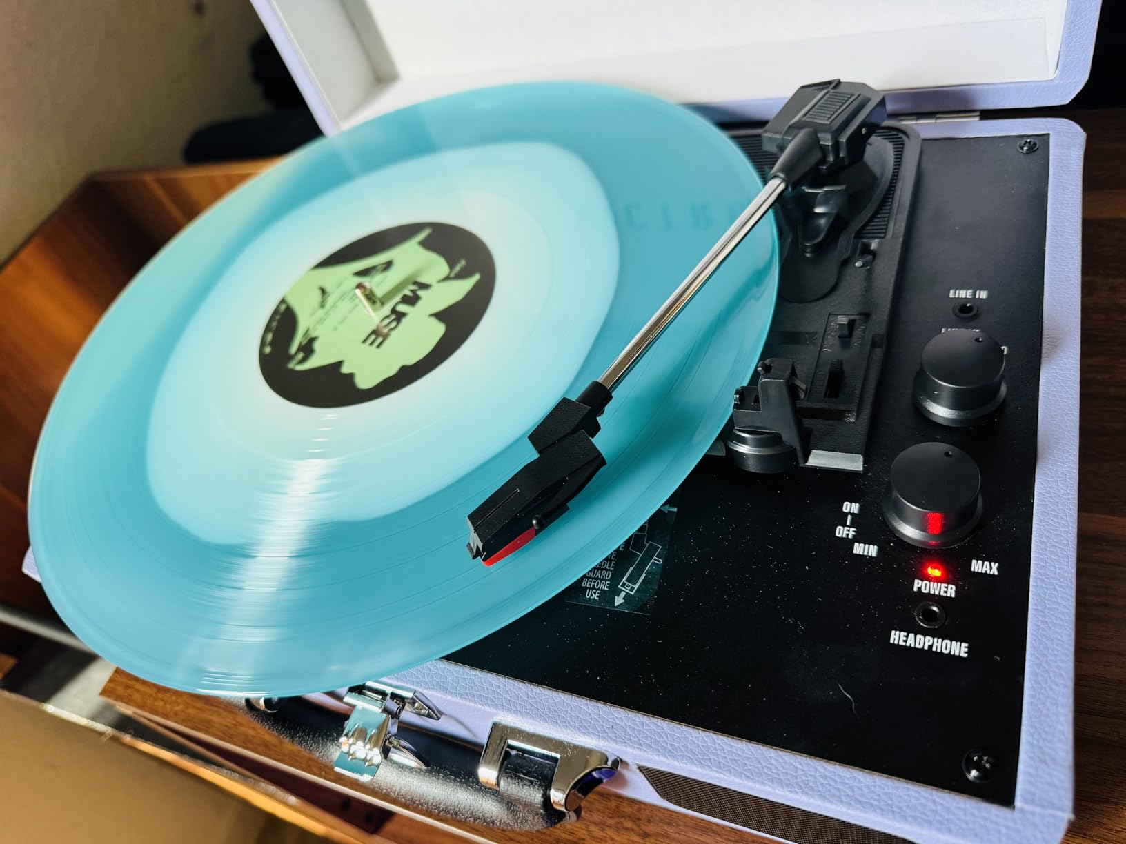 Victrola Journey - Bluetooth Suitcase Record Player - Smoky Blue customer photo 1