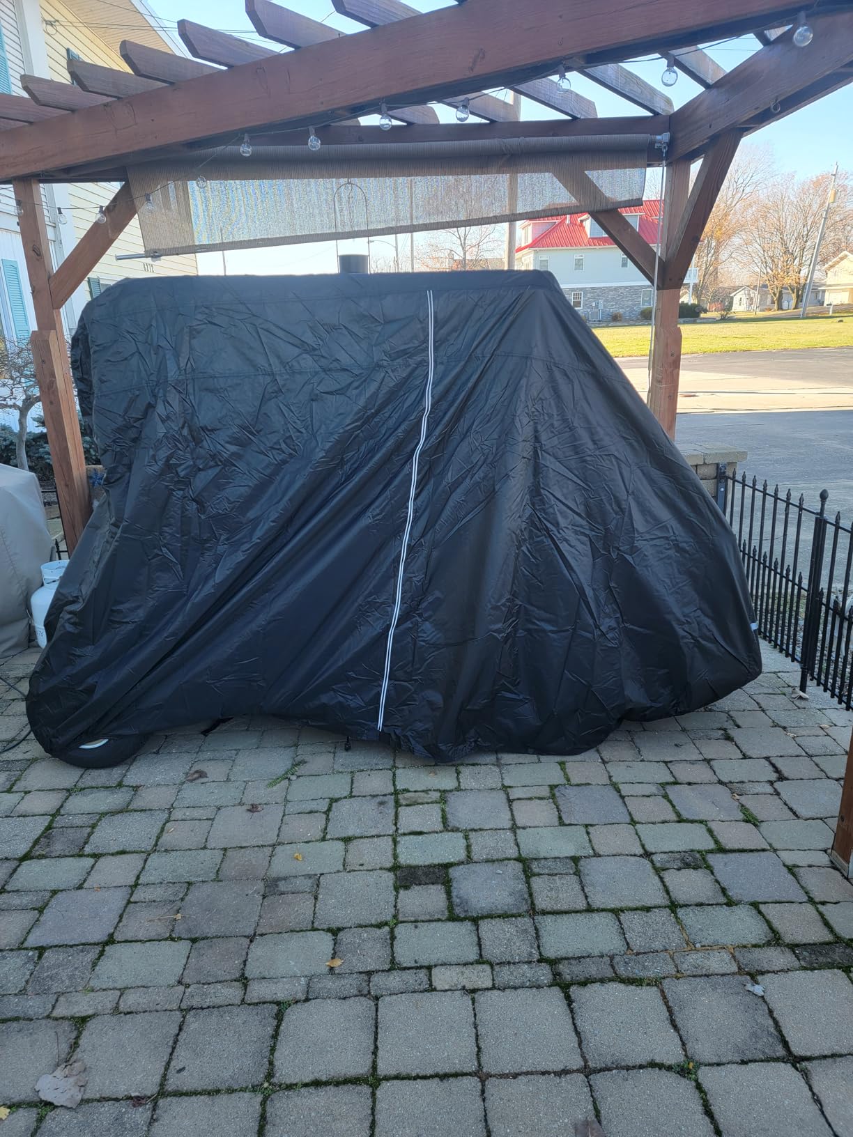 KEMIMOTO 600D Waterproof Golf Cart Cover, 4-Seater Golf Cart Rain Cover | Universal Heavy Duty Large Golf Cover with Storage Bag Compatible with EZGO Club Car 2/2+2/4 Passenger, Black customer photo 2