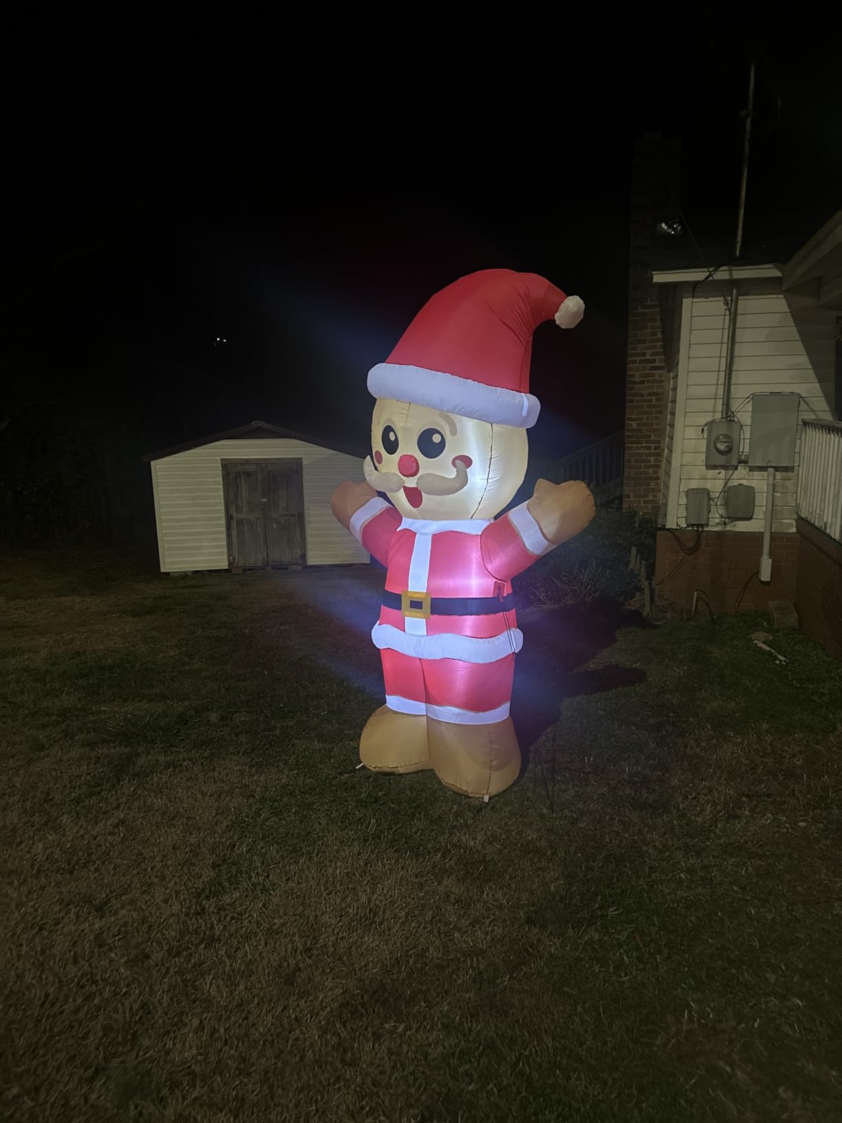 COMIN 8FT Christmas Inflatables Outdoor Decorations, Blow Up Gingerbread Inflatable with Built-in LEDs for Christmas Indoor Outdoor Yard Lawn Garden customer photo 1