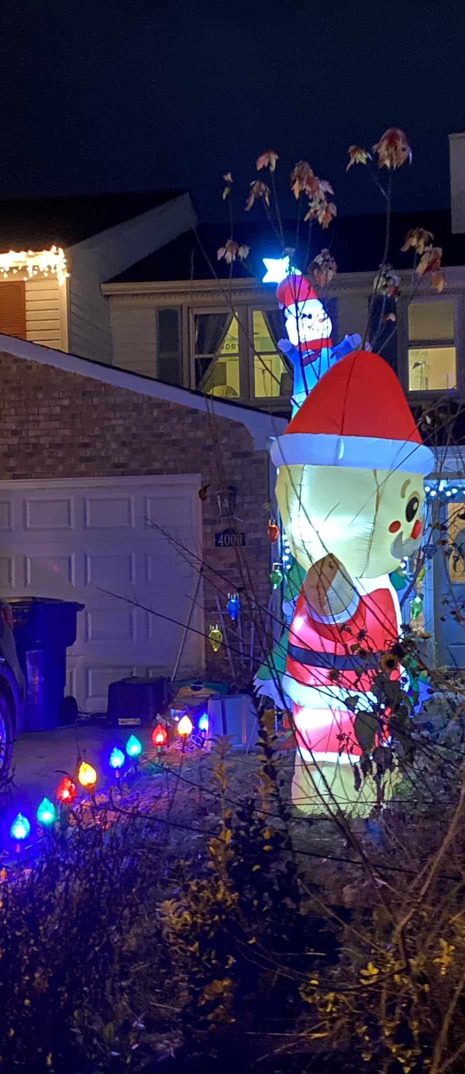 COMIN 8FT Christmas Inflatables Outdoor Decorations, Blow Up Gingerbread Inflatable with Built-in LEDs for Christmas Indoor Outdoor Yard Lawn Garden customer photo 2