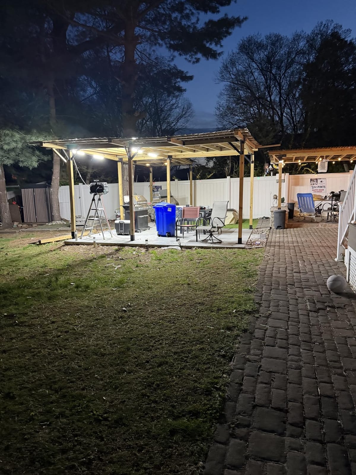 ELEKICO 6 Pack 50w 4ft Led Shop Light, Super Bright 7500lm 5000k V Shape 4' Led Shop Lights, Linkable 4 Foot Led Shop Lights for Garage Warehouse, Supermarket, Basement, Barn, Storage Area customer photo 2