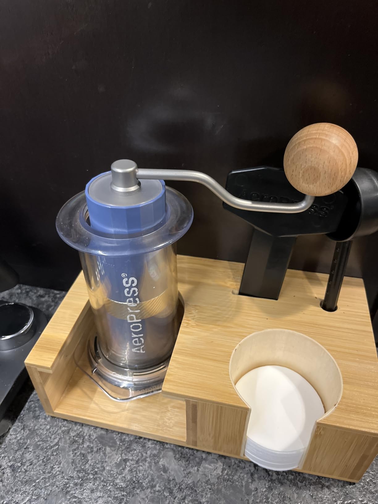 1Zpresso Q Air Manual Coffee Grinder-Black, Mini Slim Travel Sized Fits in the plunger, Stainless Steel Conical Burr, Numerical Adjustable Setting for Pour Over French Press Cold Brew. customer photo 1