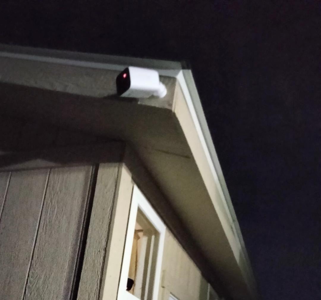 eufy Security SoloCam S220 4-Cam Pack,Solar Security Camera customer photo 1