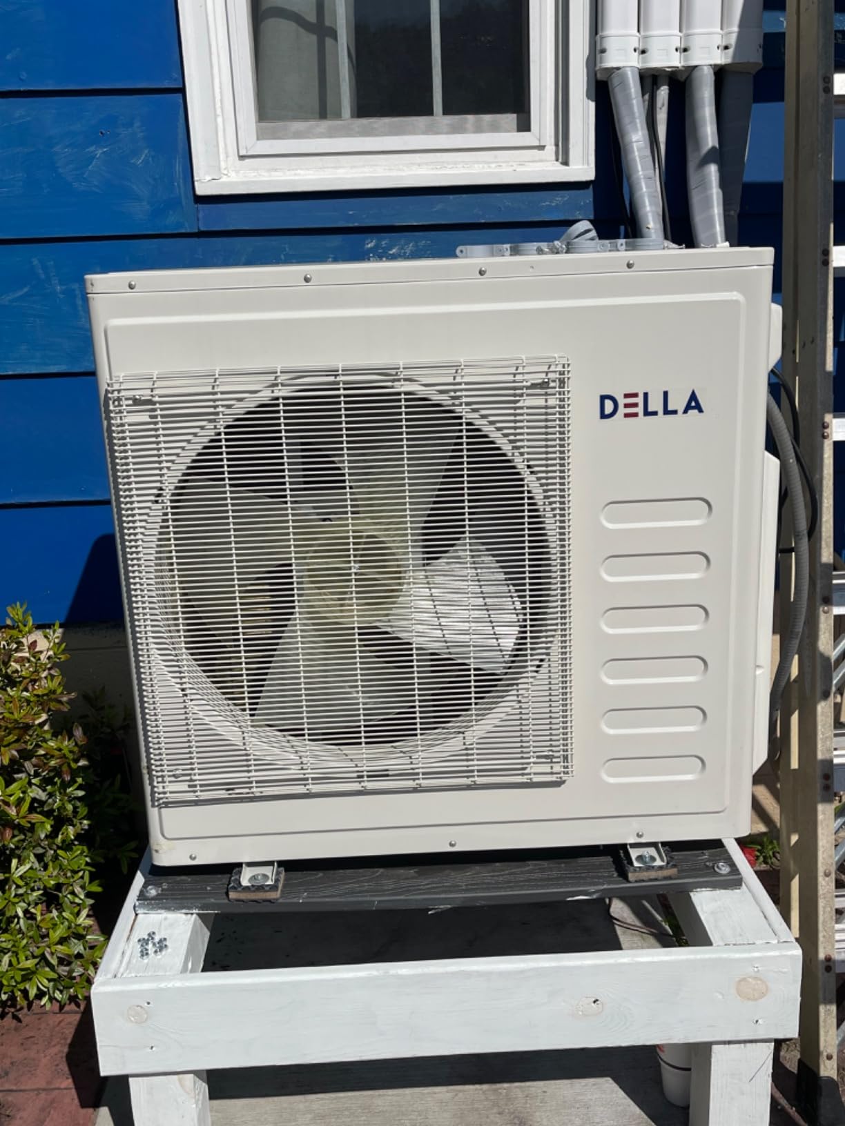 DELLA 35K BTU 4 Zone Mini Split AC (3x9K+12K), 19 SEER2, 16ft Kits customer photo 1