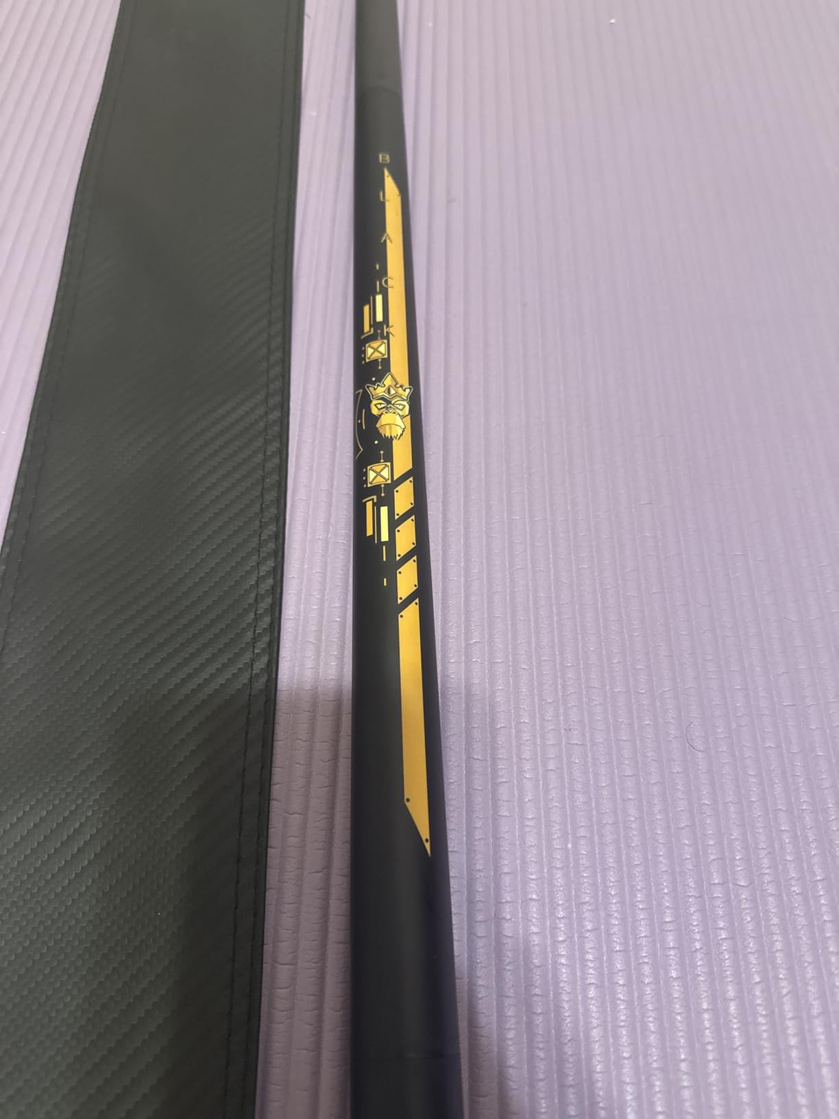 CRICAL Carbon Fiber Pool Cue Stick 58in Low Deflection Billiard Cue | Pool Stick with 3/8x8 Pin Joint and 12.5mm Tip for Billiards customer photo 2