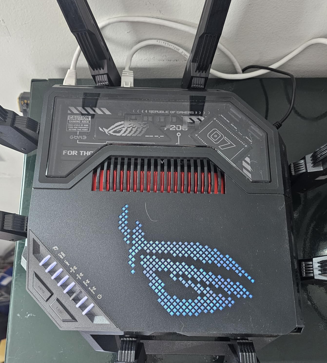 ASUS ROG Rapture GT-BE98 Pro WiFi 7 Gaming Router - Quad-Band, 30Gbps, Mesh customer photo 1