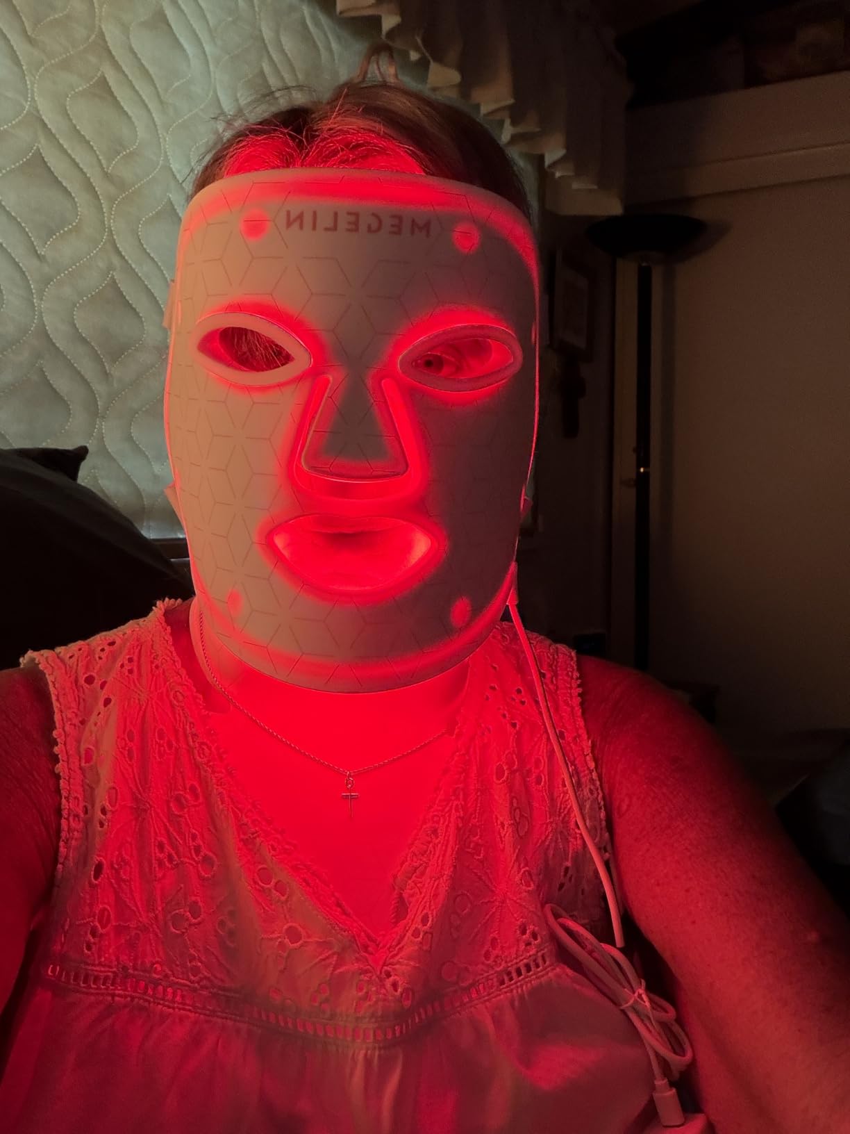 MEGELIN Led Red Light Therapy Face & Neck Mask, 7 Colors Led Light Therapy Facial Mask, Infrared Red Light Therapy Mask, Infrared Light Skin Rejuvenation(White) customer photo 1