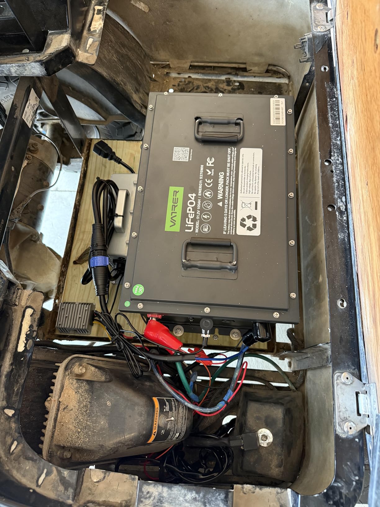 72V (70.4V) 105Ah Lithium Golf Cart Battery | Built-in 200A BMS, with Touch Monitor & Mobile APP, 4000+ Cycles Battery, Max 14.08kW Power Output, Perfect for Golf Carts customer photo 1