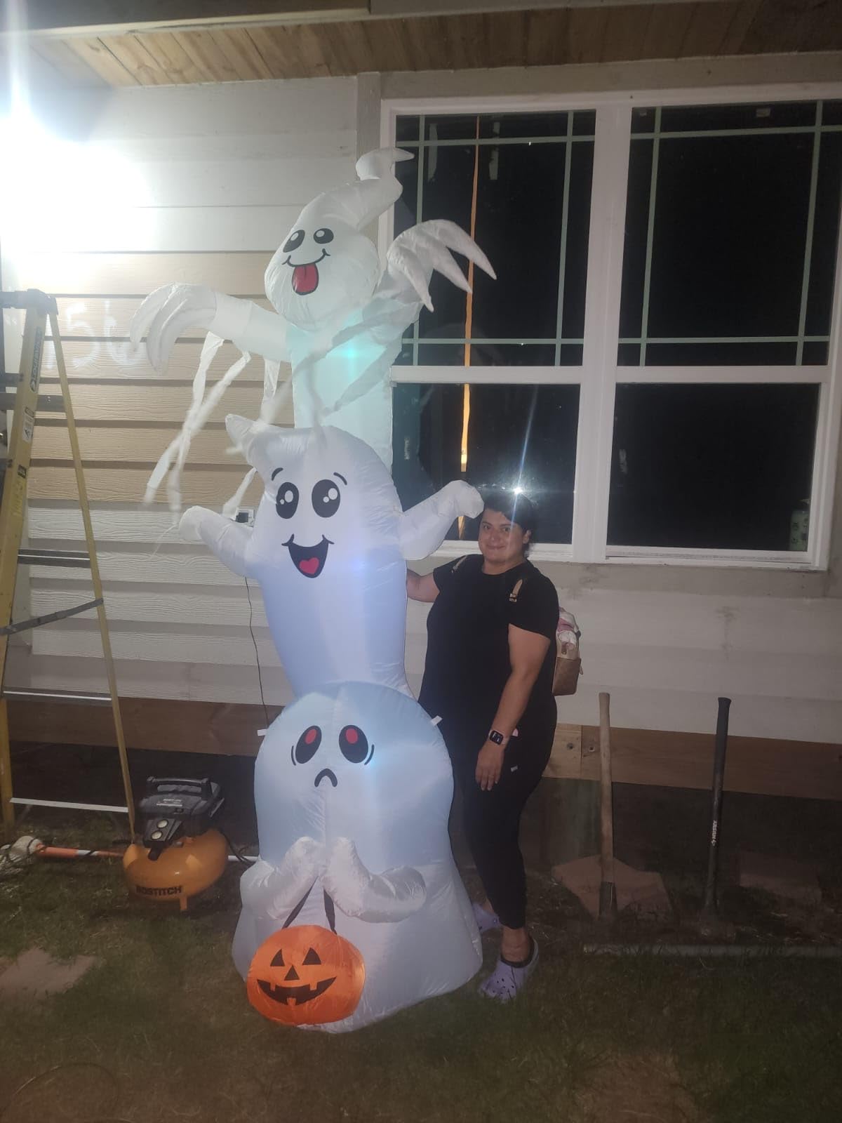 GOOSH 9.8 FT High Halloween Inflatable Overlap Ghost Outdoor Decorations Blow Up Yard with Built-in LEDs for Garden Lawn Indoor Party Decor (Three Ghosts) customer photo 1