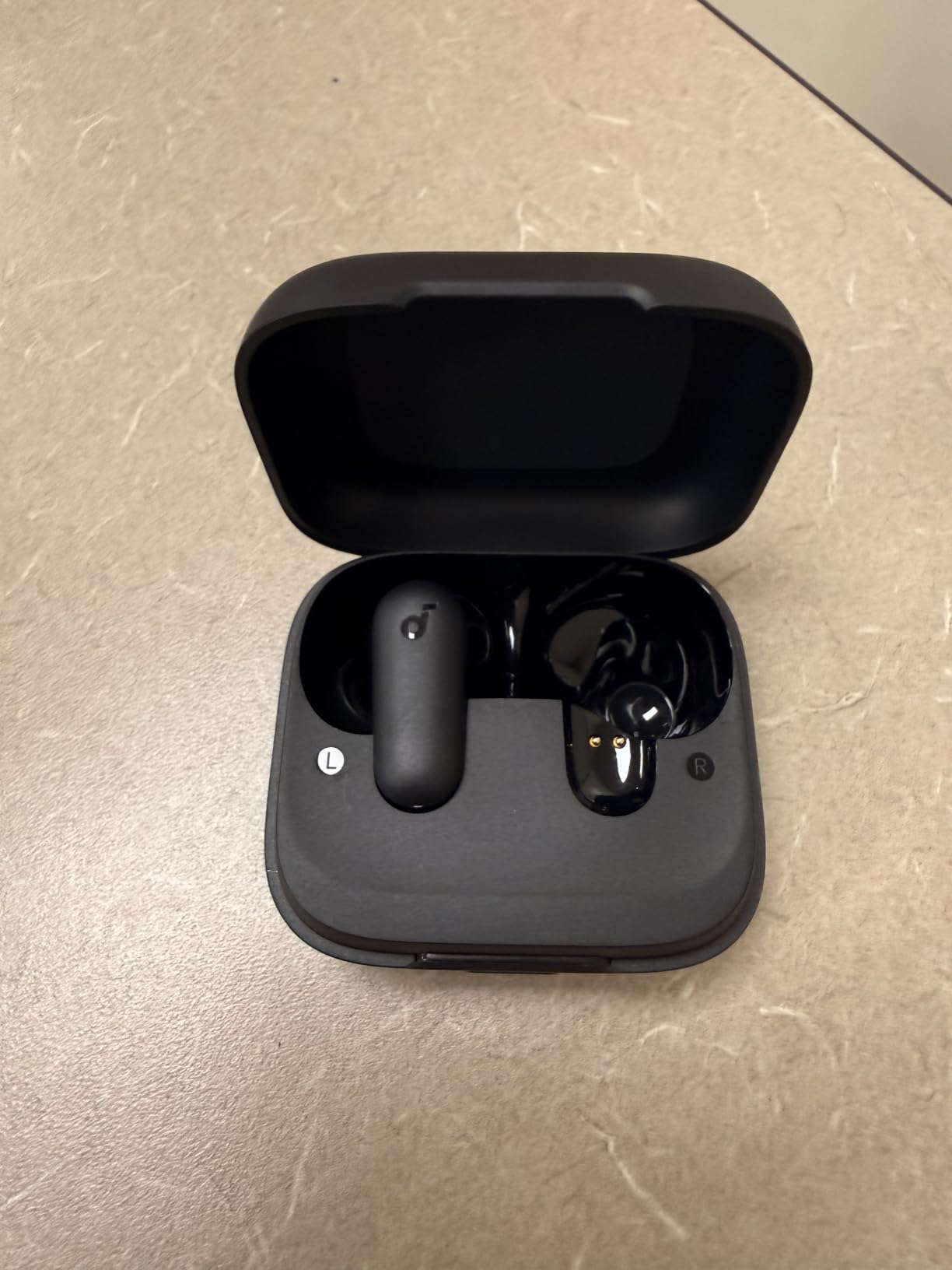 Soundcore P30i by Anker Noise Cancelling Earbuds, Hands-Free Viewing | Strong and Smart Noise Cancelling, Powerful Bass, 45H Playtime, 2-in-1 Case and Phone Stand, IP54, Bluetooth 5.4 customer photo 1