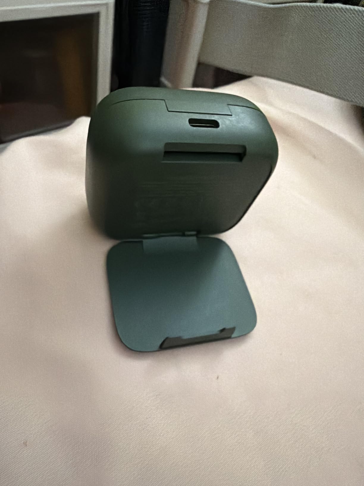 Soundcore P30i by Anker Noise Cancelling Earbuds, Hands-Free Viewing | Strong and Smart Noise Cancelling, Powerful Bass, 45H Playtime, 2-in-1 Case and Phone Stand, IP54, Bluetooth 5.4 customer photo 1