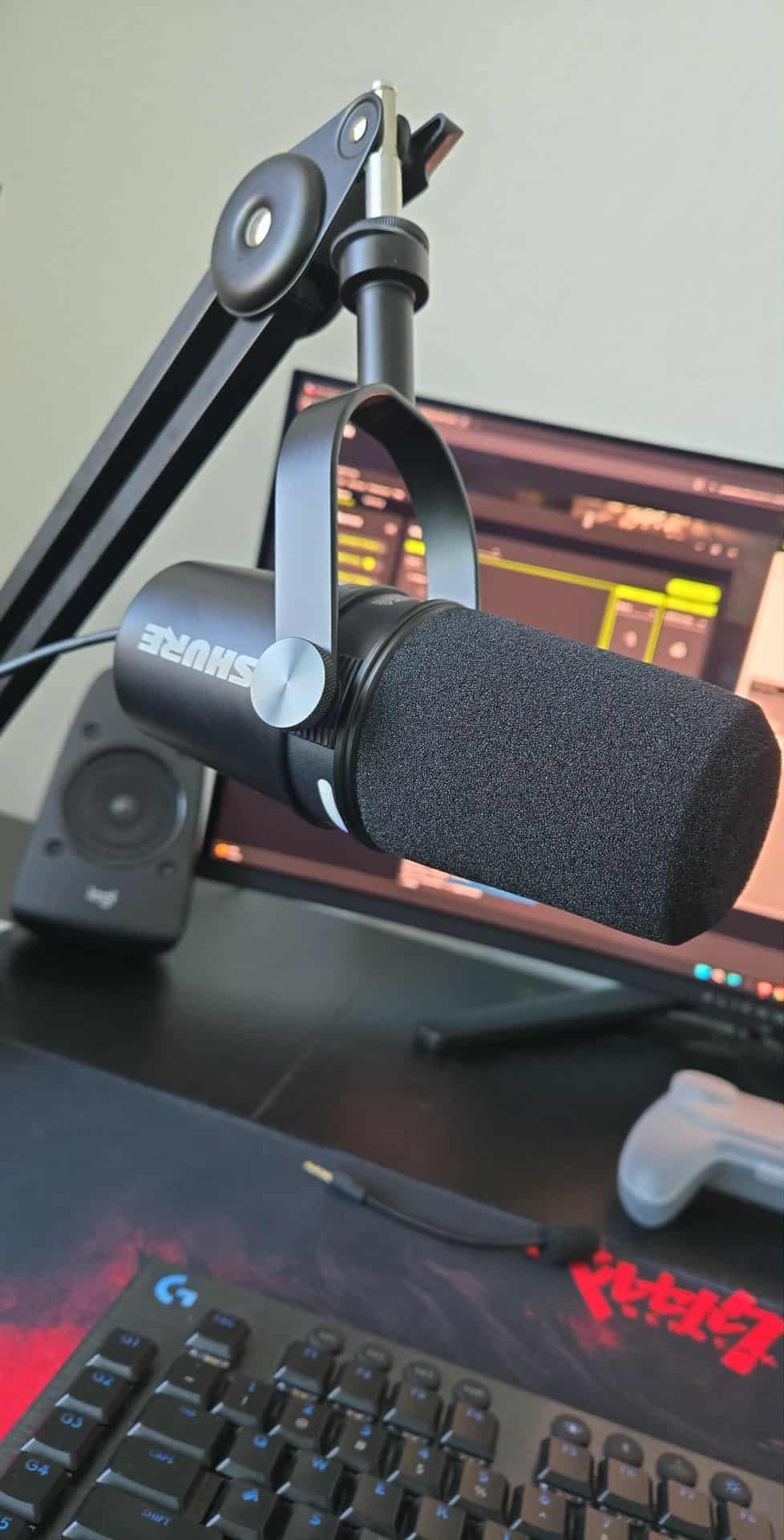 Shure MV7+ USB-C & XLR Podcast Dynamic Microphone - Black | USB-C and XLR dynamic mic with LED touch panel, auto level and pop filter for podcasting, streaming and recording customer photo 1