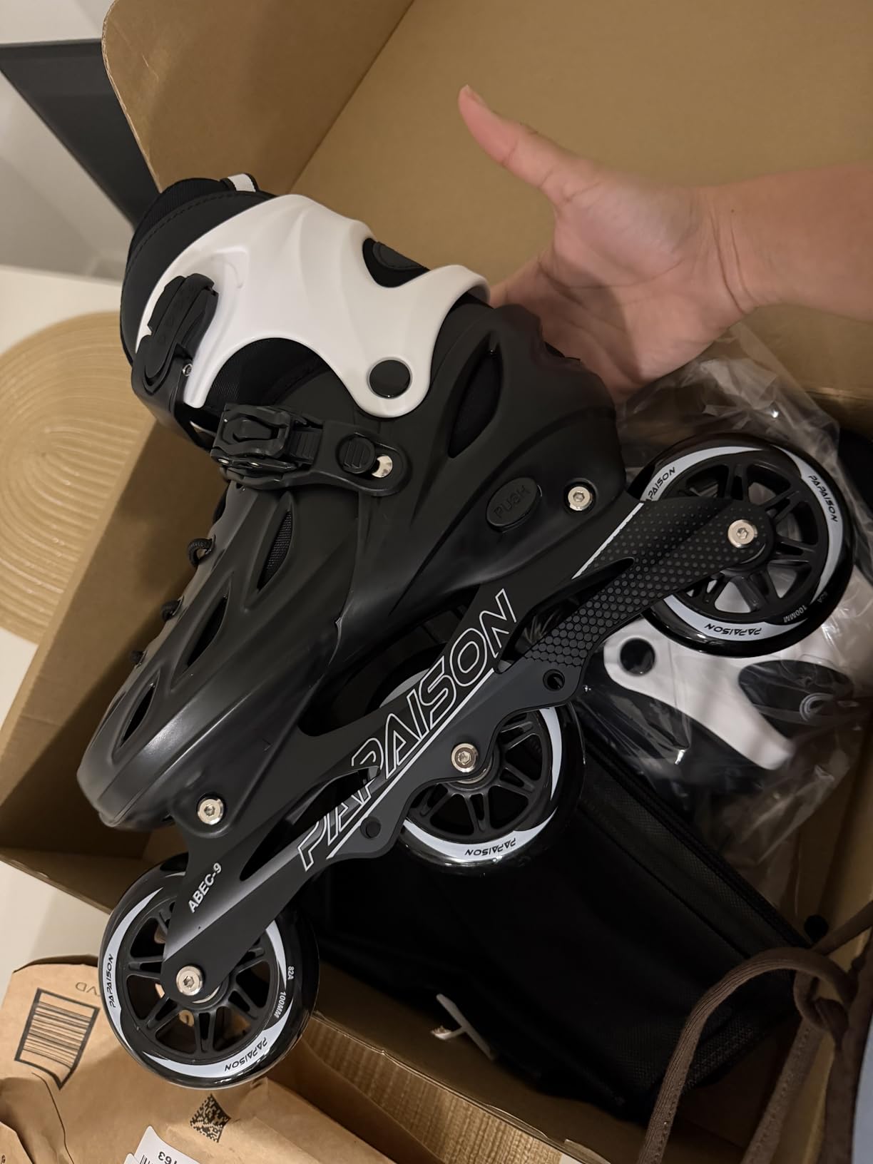 PAPAISON Adult Adjustable Inline Skates for Men Women with 3 100mm Wheels, Outdoor Blades Female Male Fitness Speed Racing Skates, Roller Skates for Teens Boys Girls customer photo 2