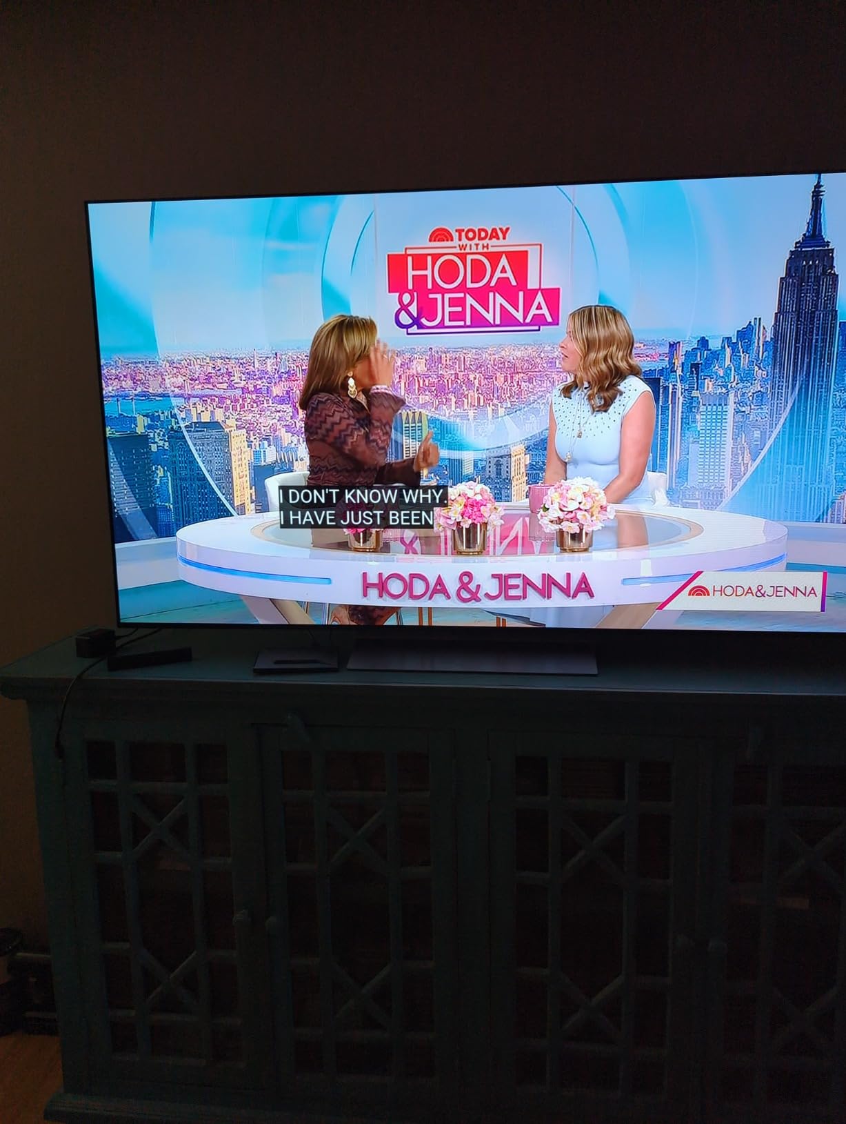 LG 83-Inch Class OLED evo C4 Series Smart TV 4K Processor Flat Screen with Magic Remote AI-Powered with Alexa Built-in (OLED83C4PUA, 2024) customer photo 2