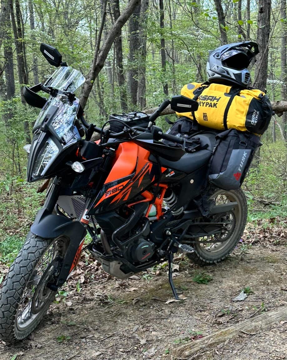 BORLENI Waterproof Motorcycle Duffel Bag Tail Bag 50L Dry Bags Luggage | Roll Top Closure, Shoulder Straps, Inner Pocket and Mesh Pocket customer photo 2